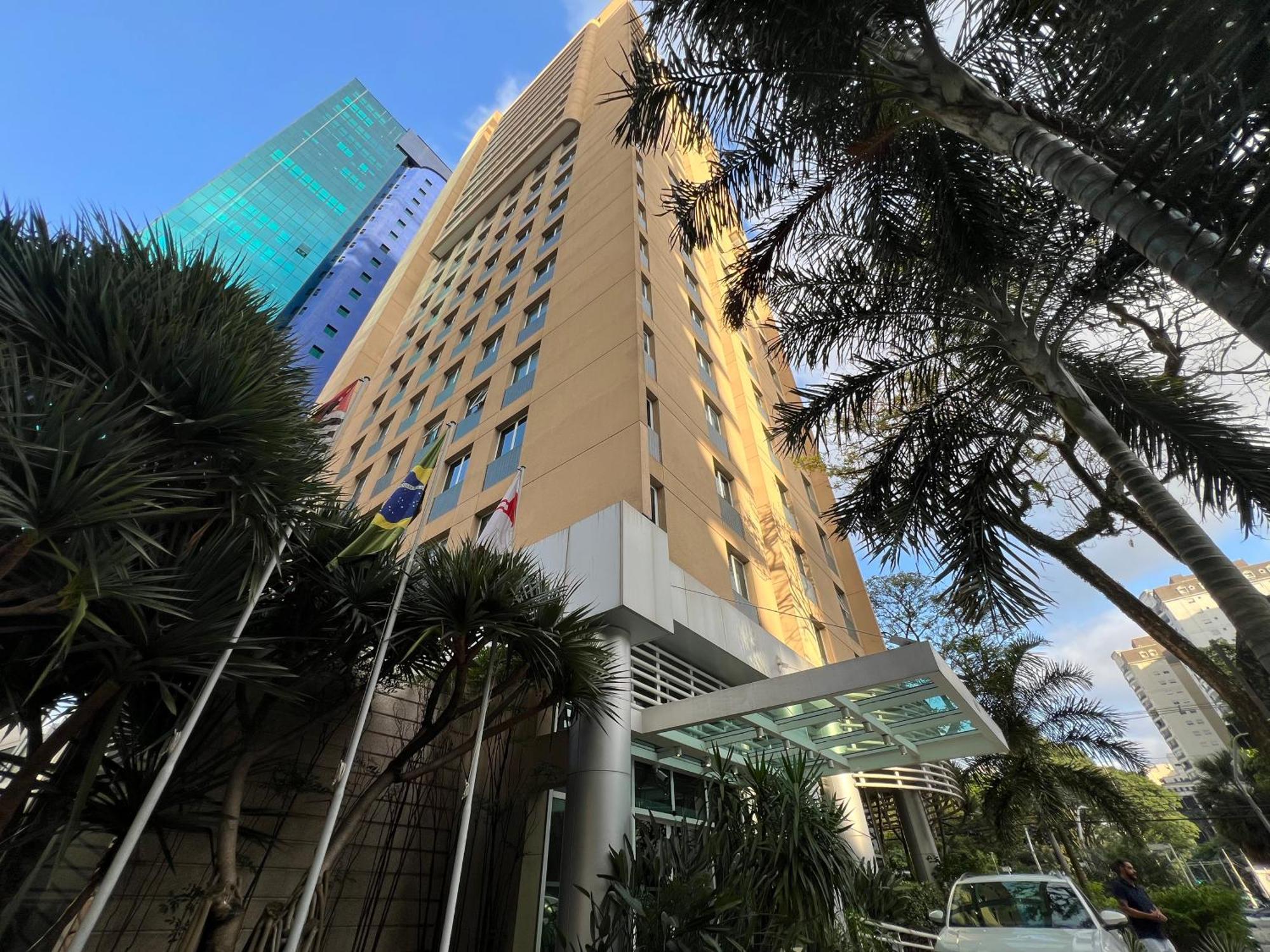 Moema Ibirapuera Uh1808 Hotel