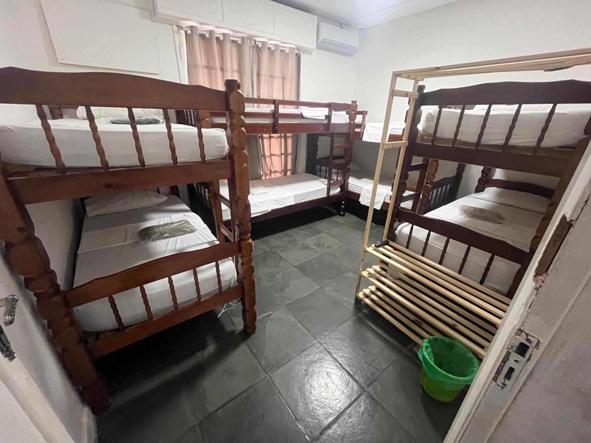 Coachhostel7 *