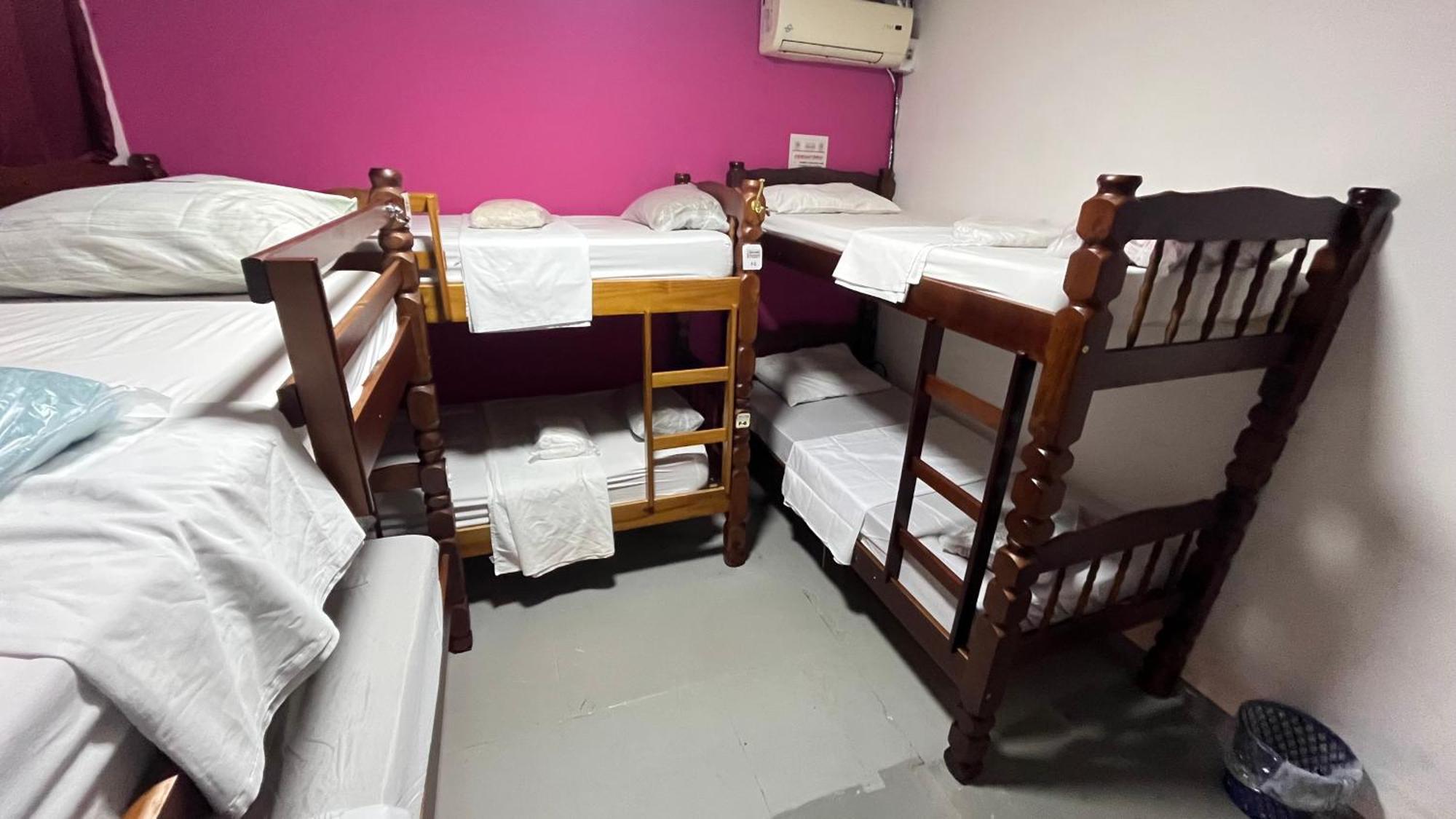 Coachhostel7 *