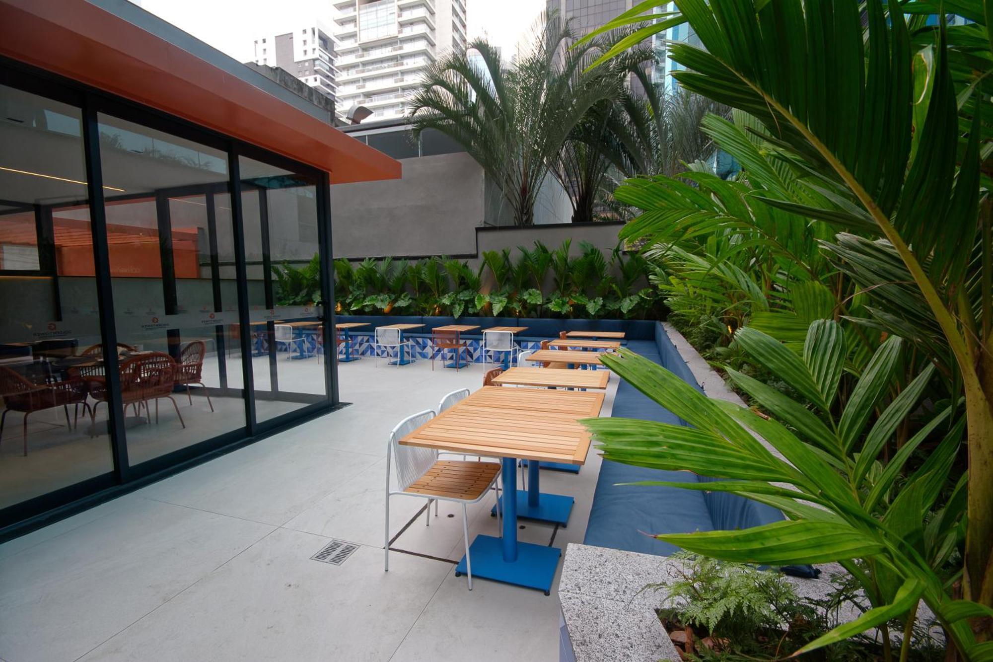 Golden Tower Express Nacoes Unidas By Fenix 3*