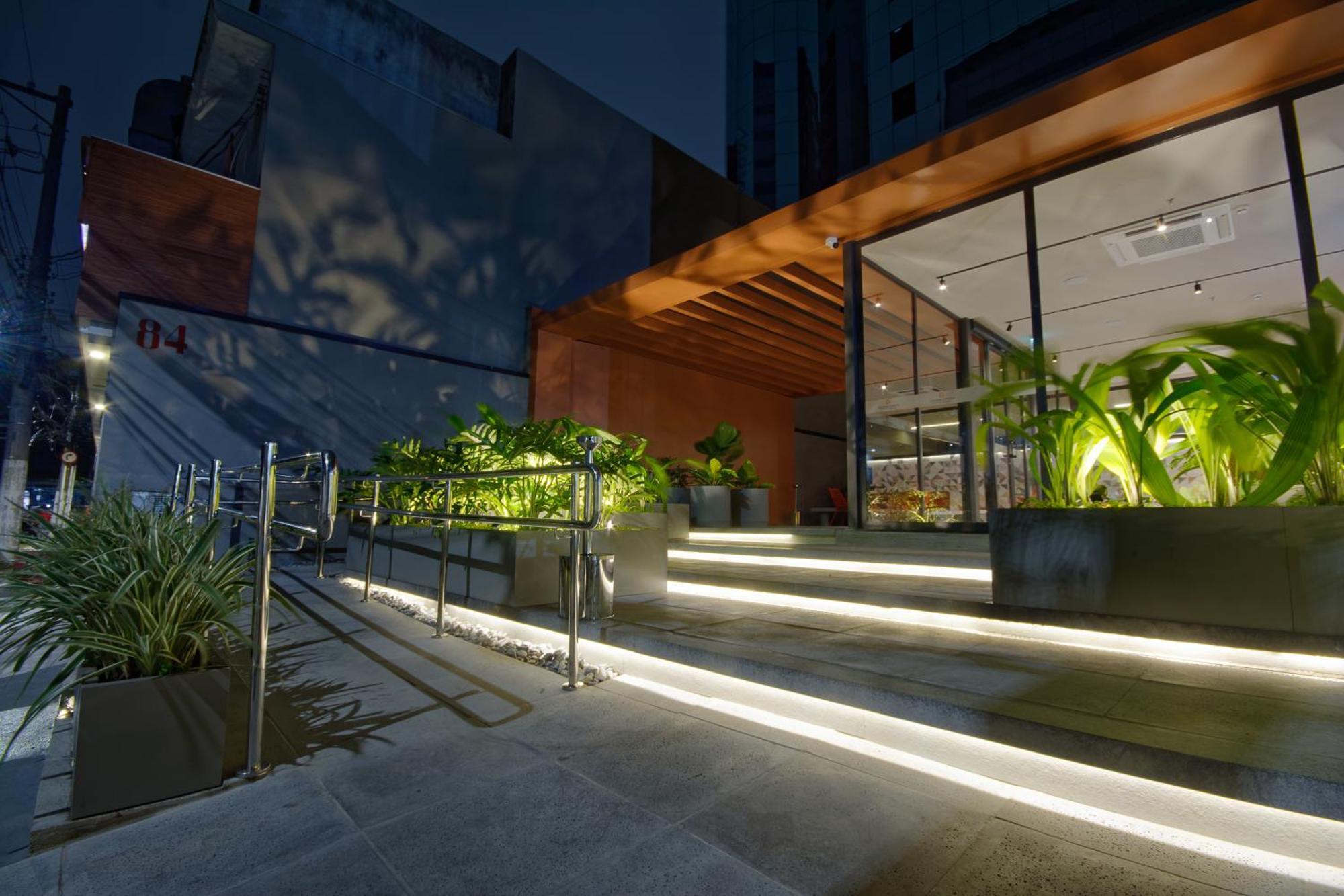 Hotel Golden Tower Express Nacoes Unidas By Fenix 3*