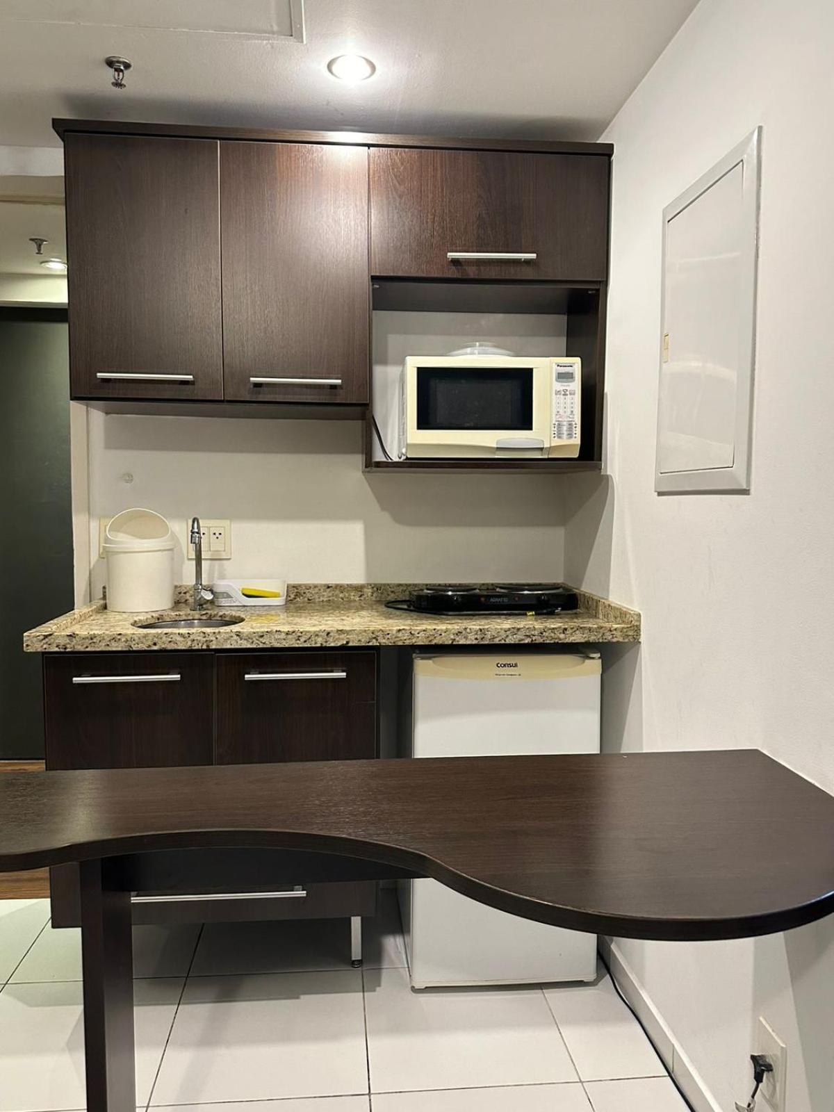 Hotel Uh1601 Av Ibirapuera 4*