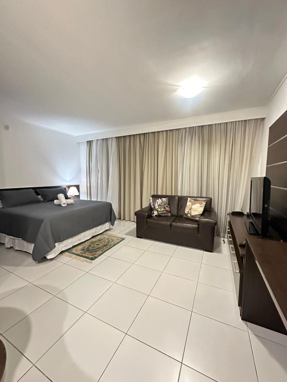 Uh1601 Av Ibirapuera 4*