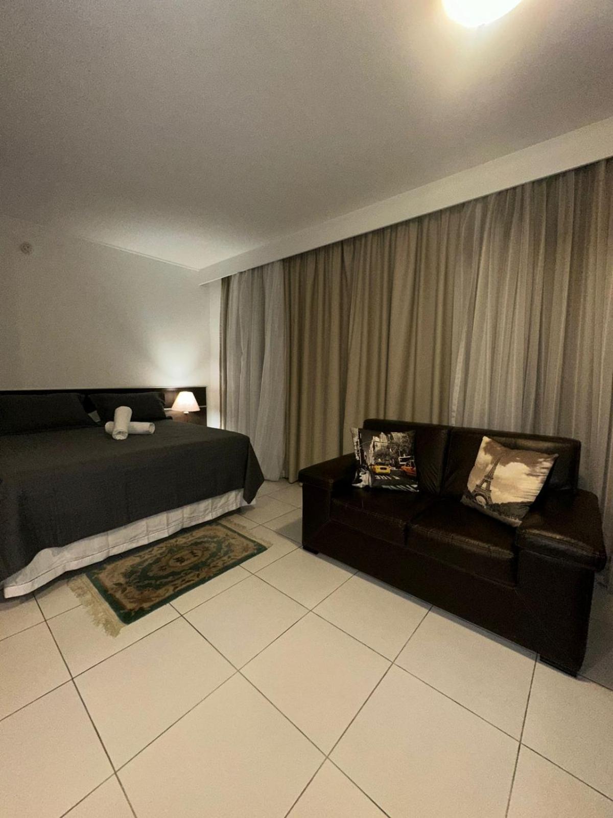 Uh1601 Av Ibirapuera Hotel