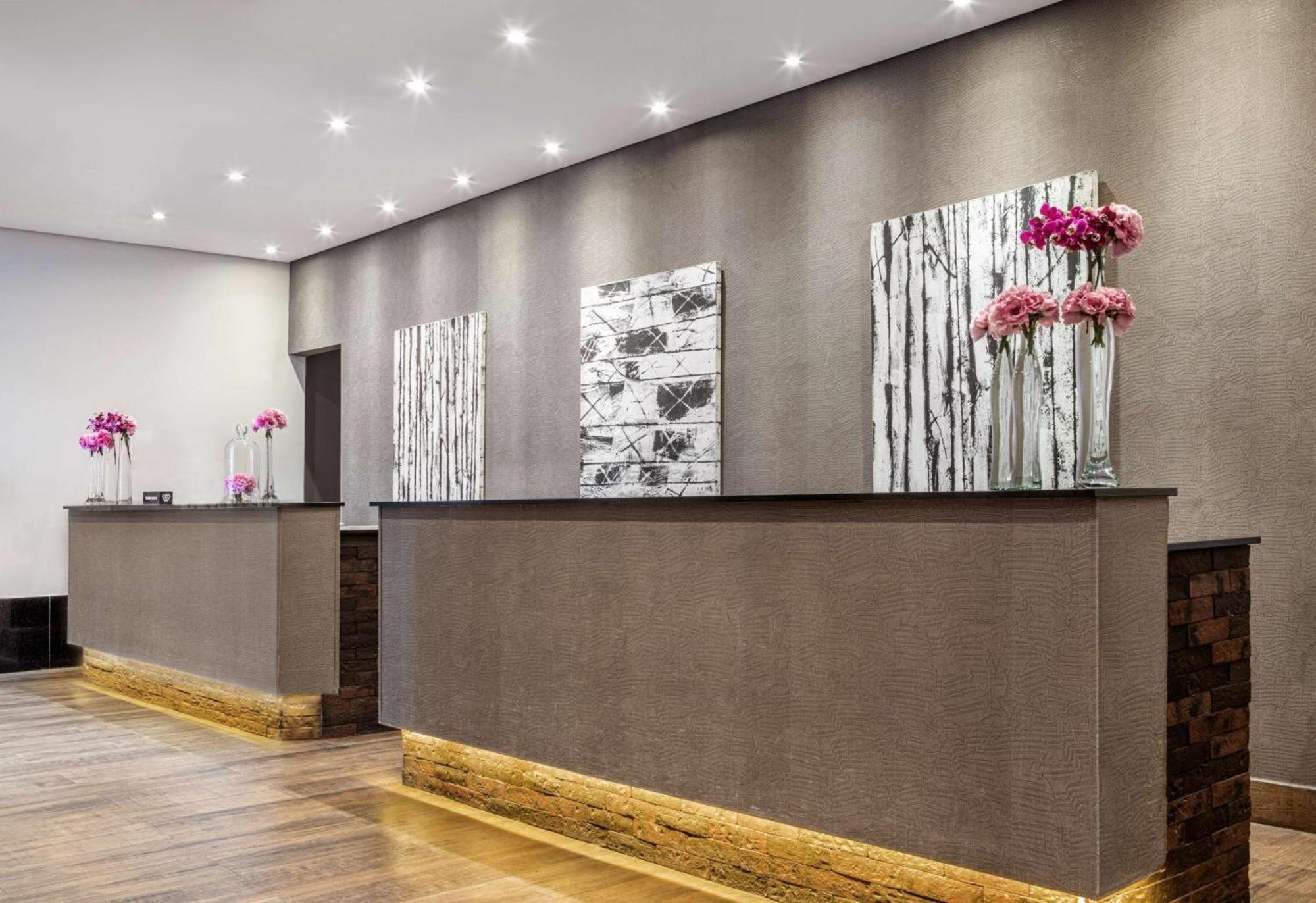 Uh1601 Av Ibirapuera Hotel 4*