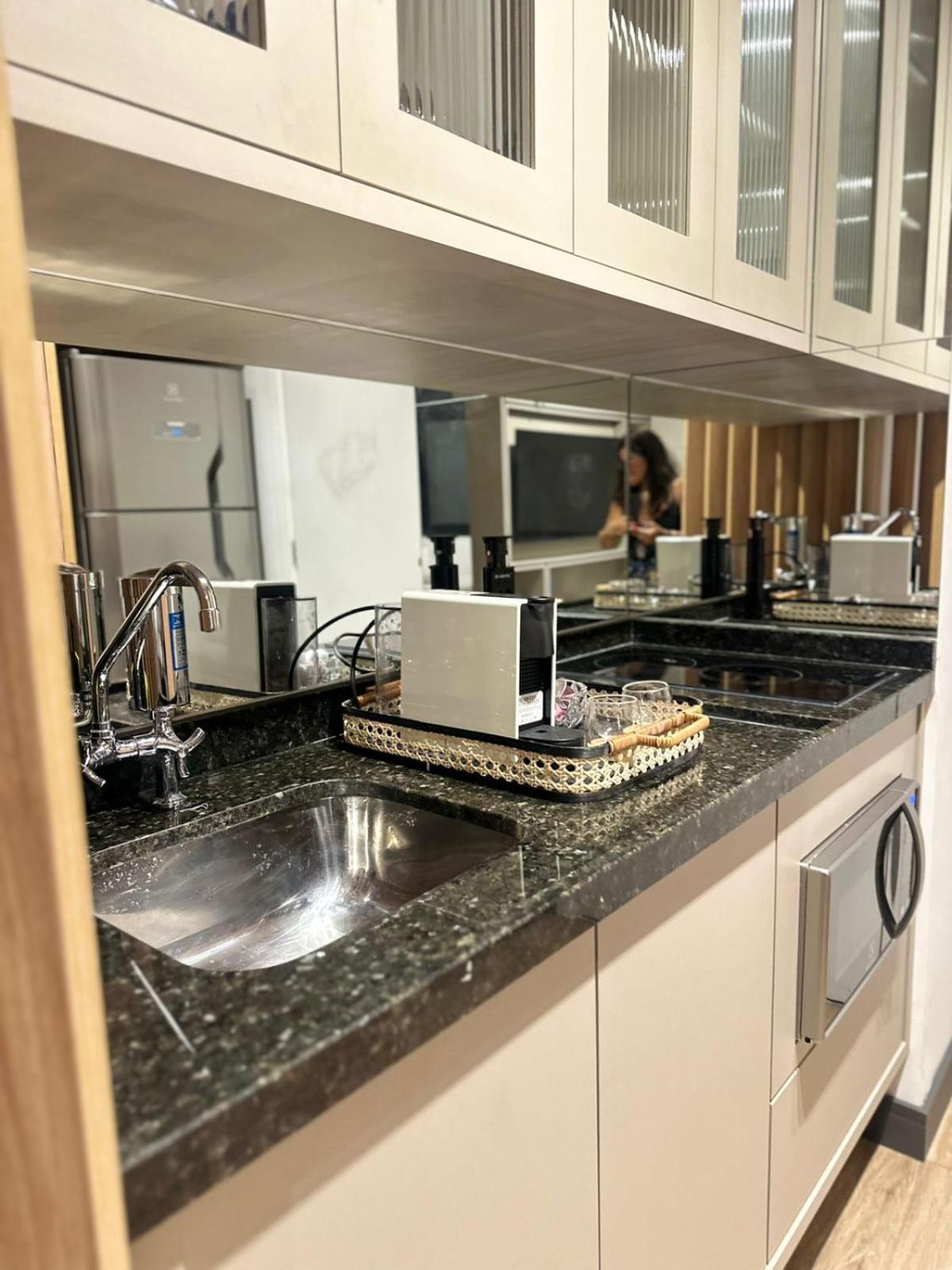 Estudio Moderno E Funcional - Coracao De Pinheiros Sao Paulo