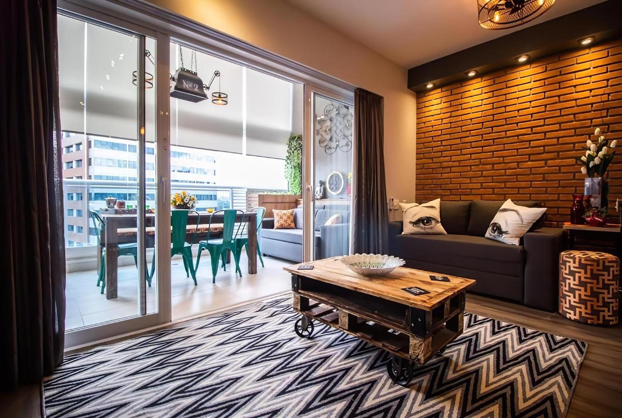 Edificio Summit Pinheiros: View Balcony With Pool & Fitness Near Subway Apartment Sao Paulo