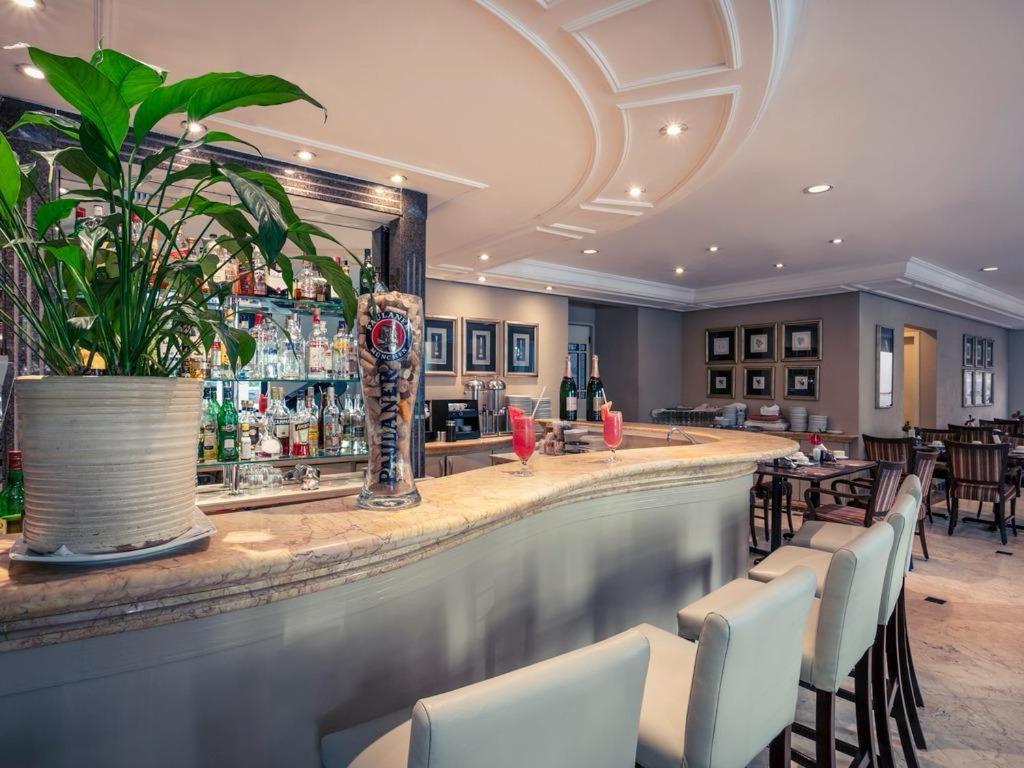 Otel Pinheiros Luxuoso Flat Em 4 Star 4*