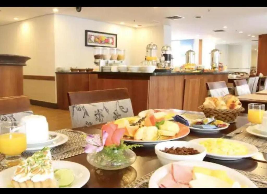 Flat Borges Lagoa Vl Mariana Ibirapuera Com Garagem Uh1007 Hotel 3*