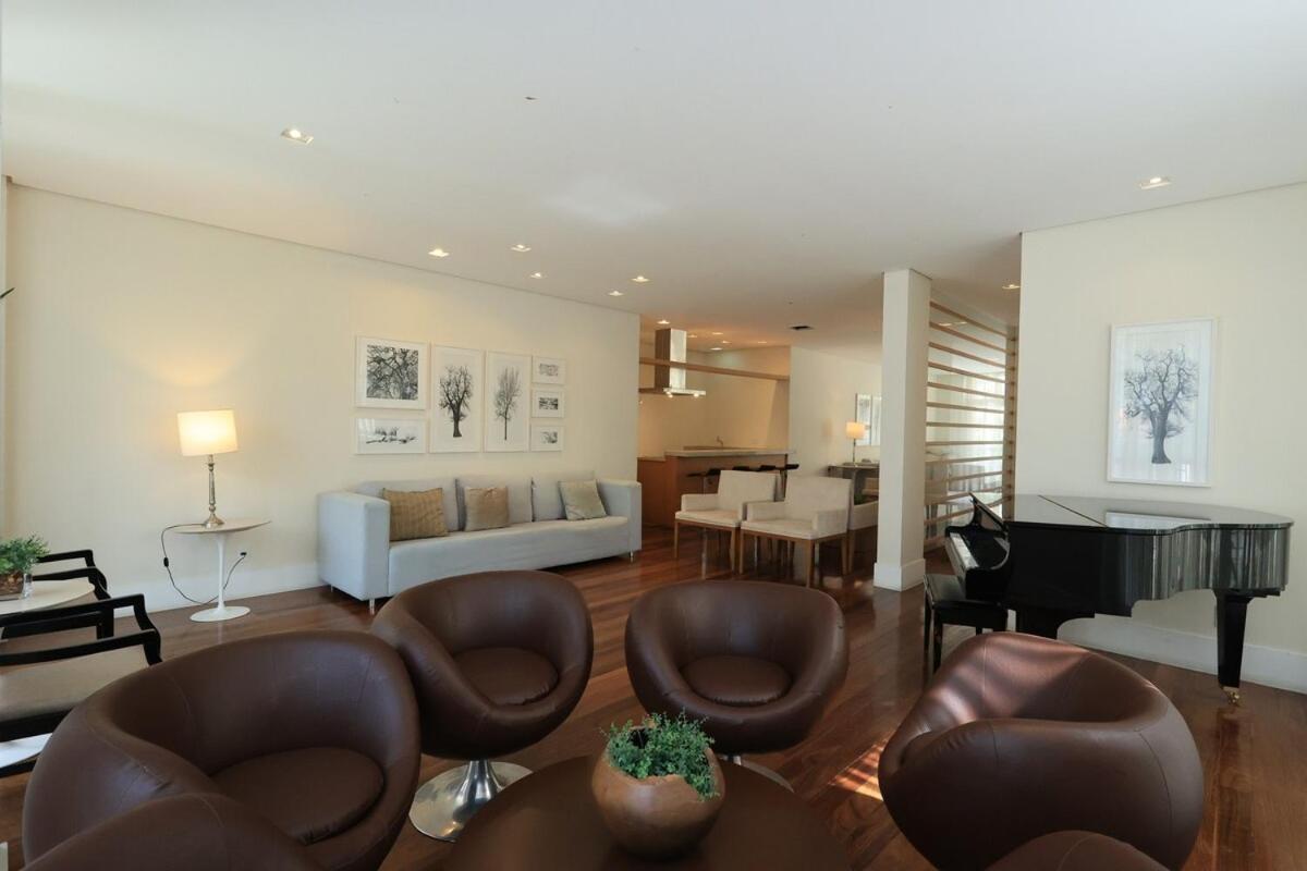 M4110 - Hosp Einsten E Morumbis Ac Garagem Piscina Apartment São Paulo