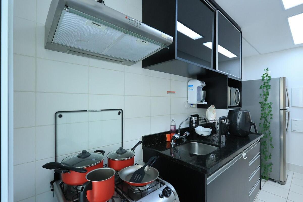M4110 - Hosp Einsten E Morumbis Ac Garagem Piscina Apartment São Paulo