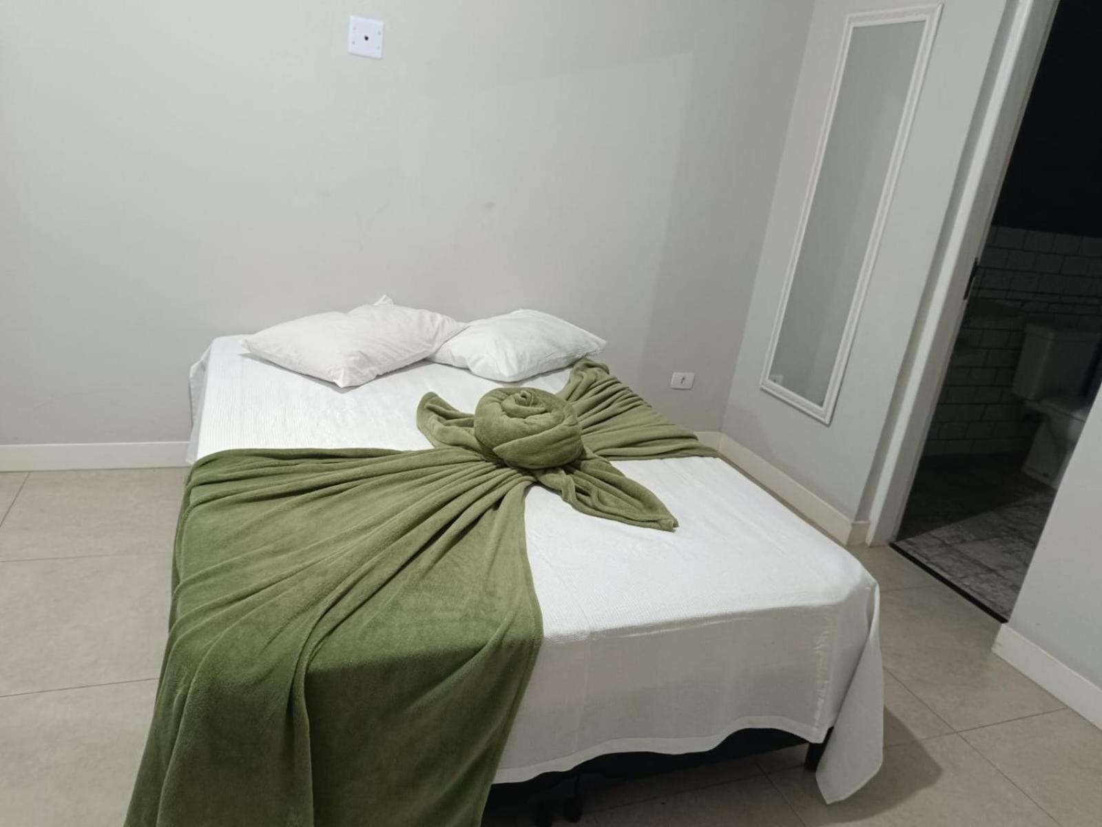 Da Vila, Casal Wisma tamu *