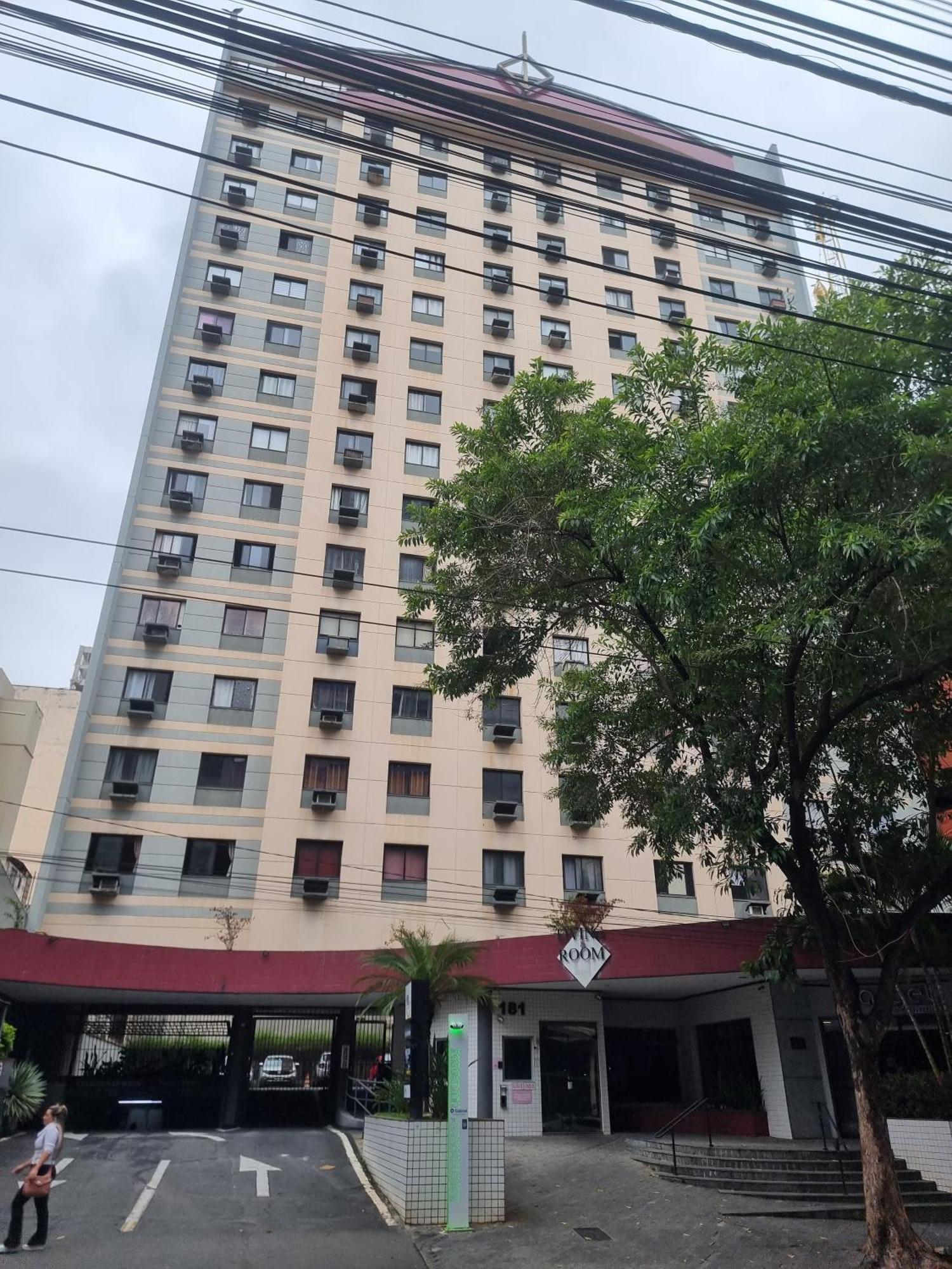 Living - Apto Completo Com Um Daire Sao Paulo