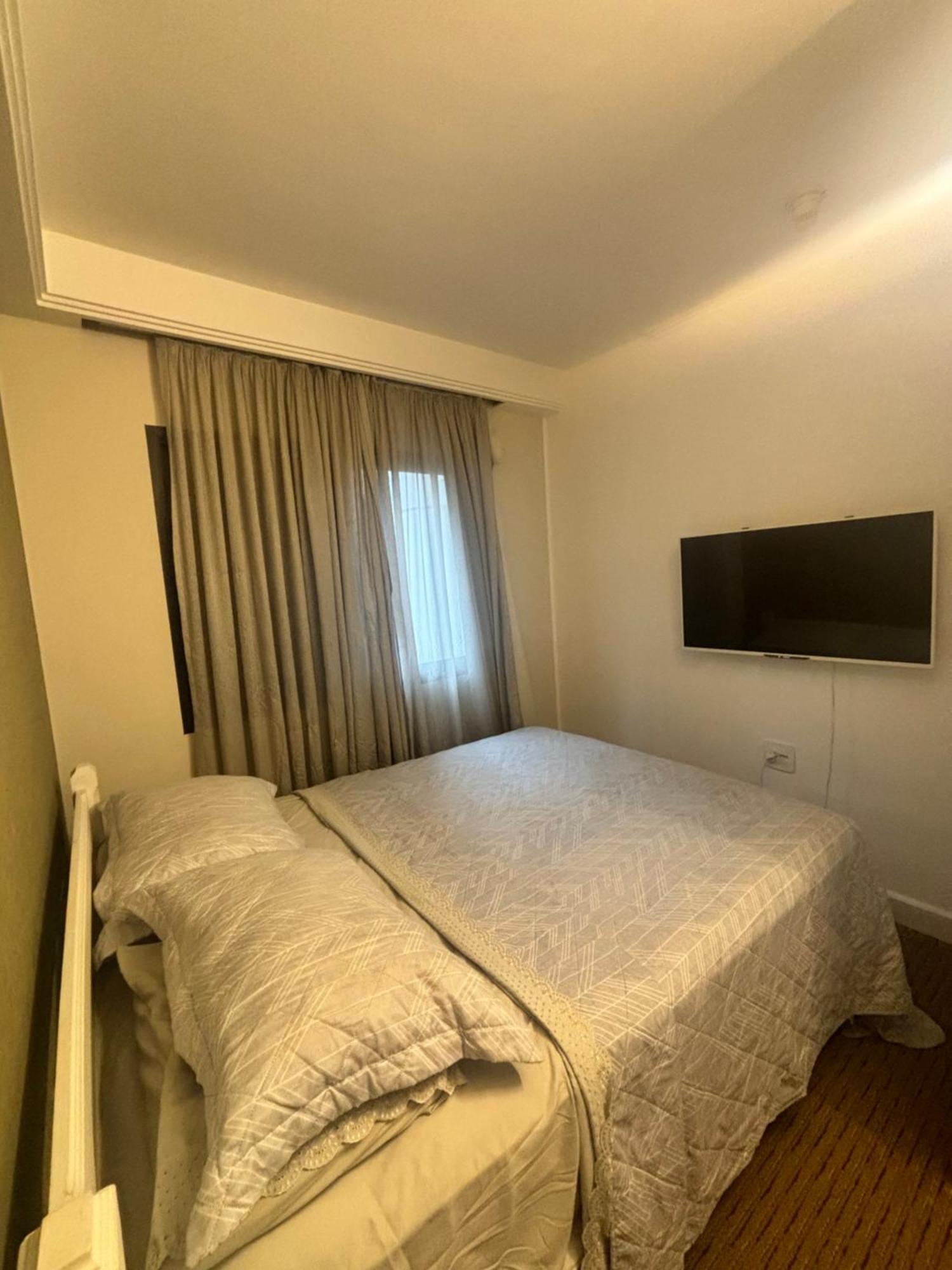 Flat Estaza Luxo Moema Ibirapuera Com Garagem Piscina 202 Sao Paulo