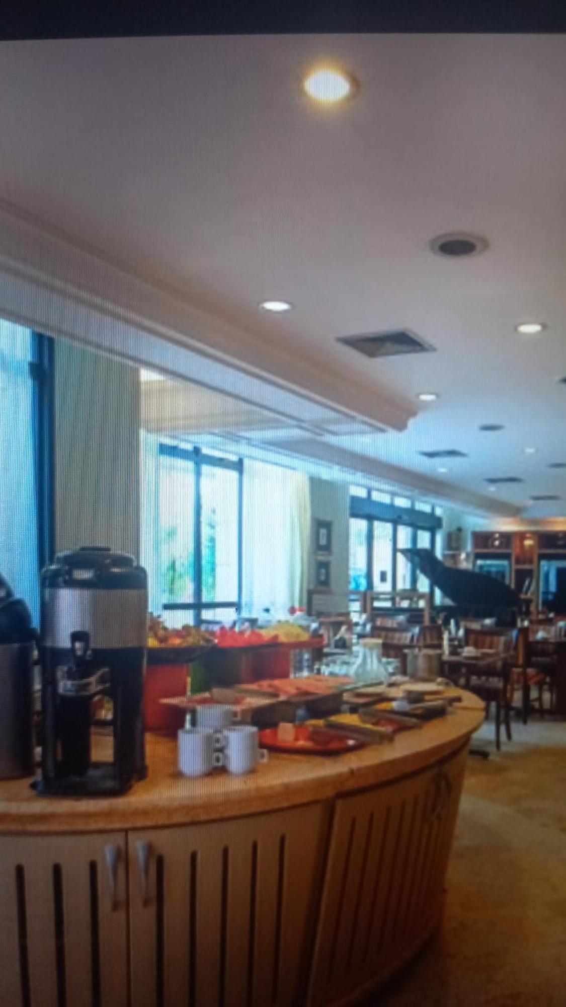 Otel Pinheiros Luxuoso Flat Em 4 Star