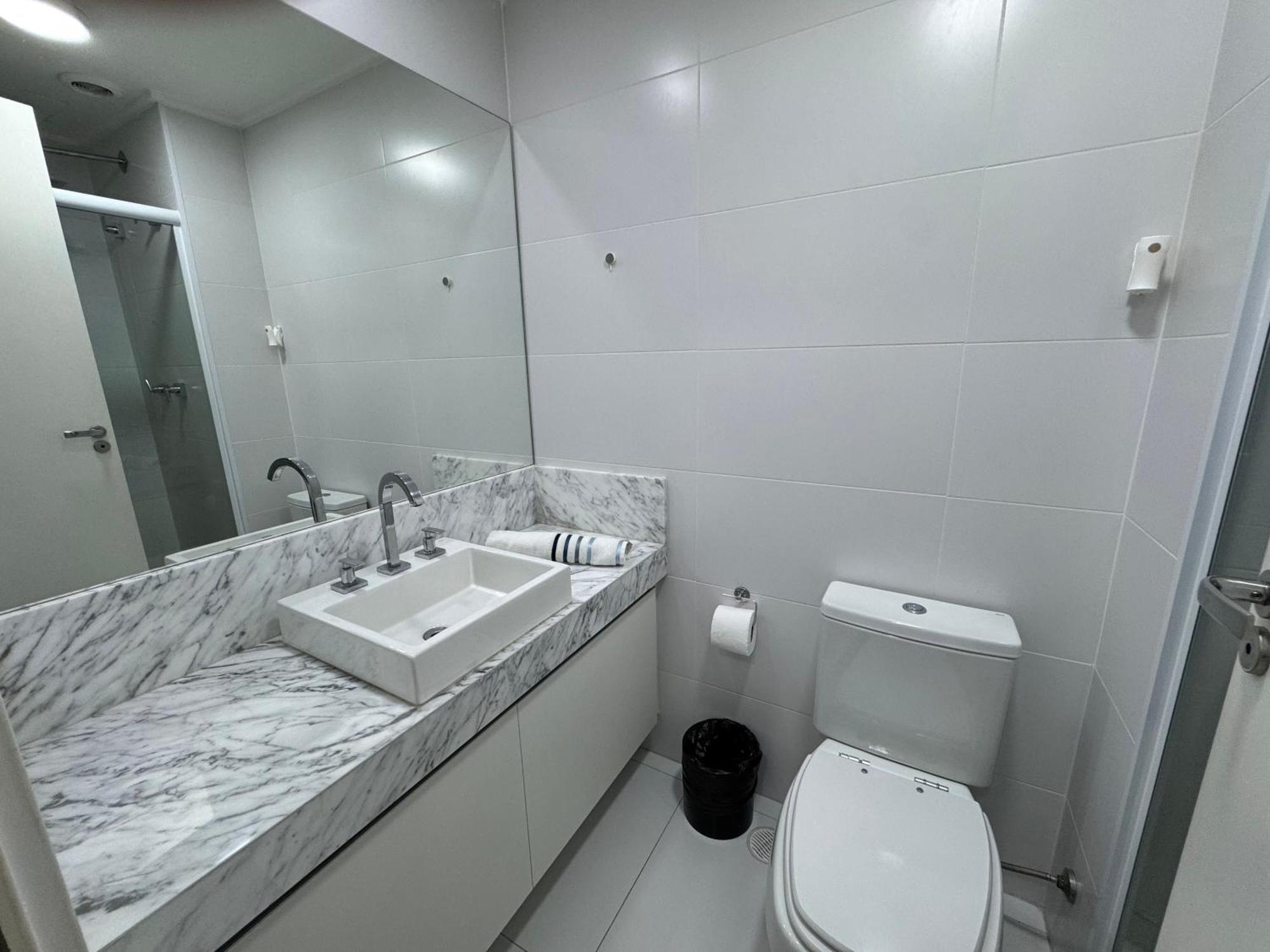 513 - Cozy & Complete, Walk To Hospitals, Ibirapuera & Av Paulista! São Paulo