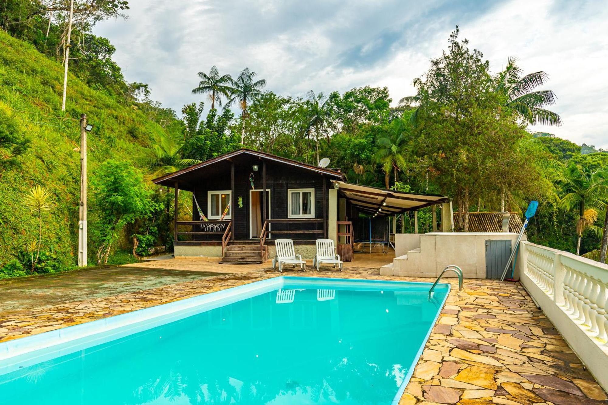 Chacara Pe N'agua, 80 Km De Sp, Piscina E Aquecido São Paulo