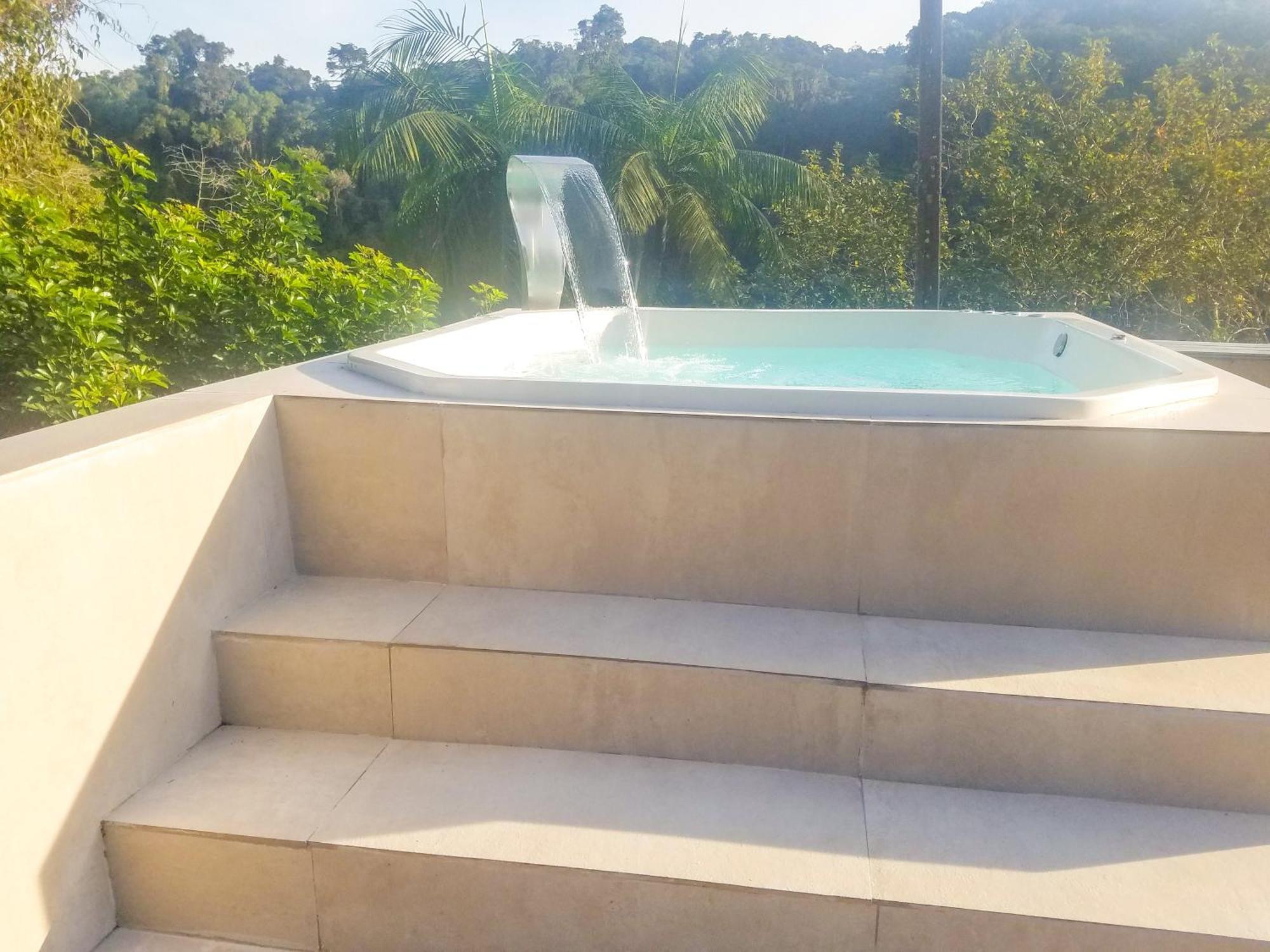 Chacara Pe N'agua, 80 Km De Sp, Piscina E Aquecido *