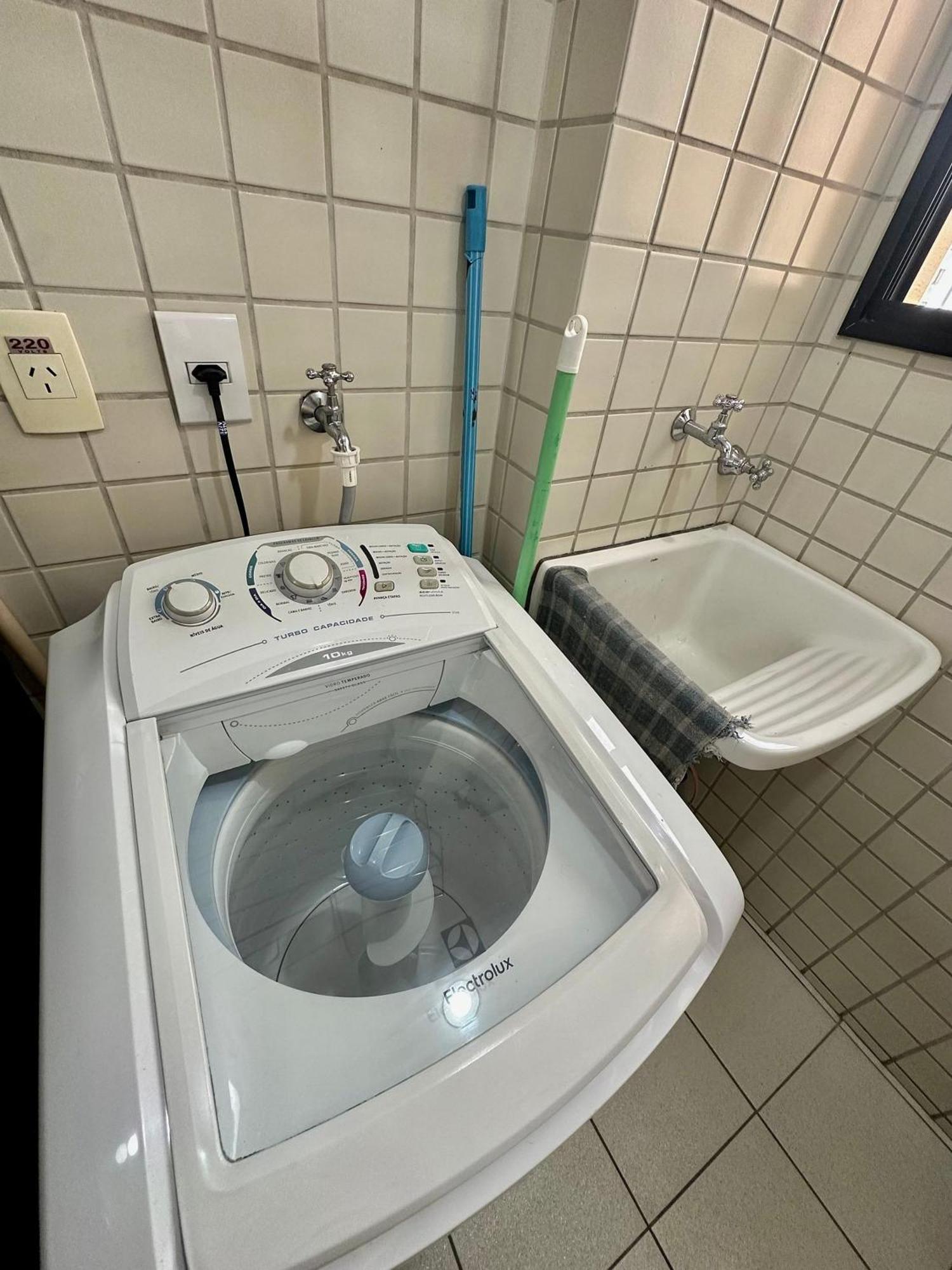 Apartment Moema C Limpeza E Garagem 02 Dts - Uh72 São Paulo