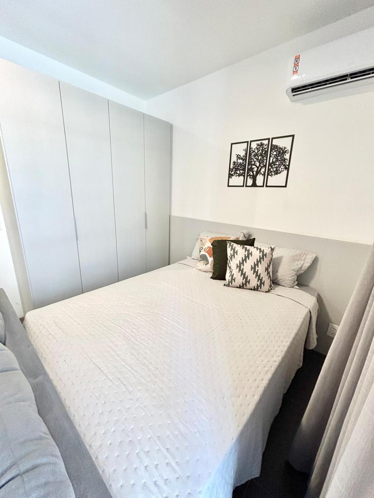 Modern And Practical Apartment