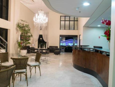 The Tsue Palace Flat 3*