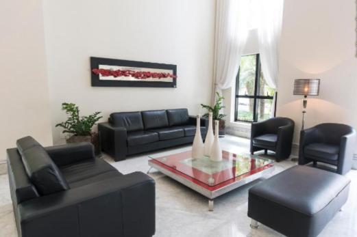 Otel The Tsue Palace Flat 3*