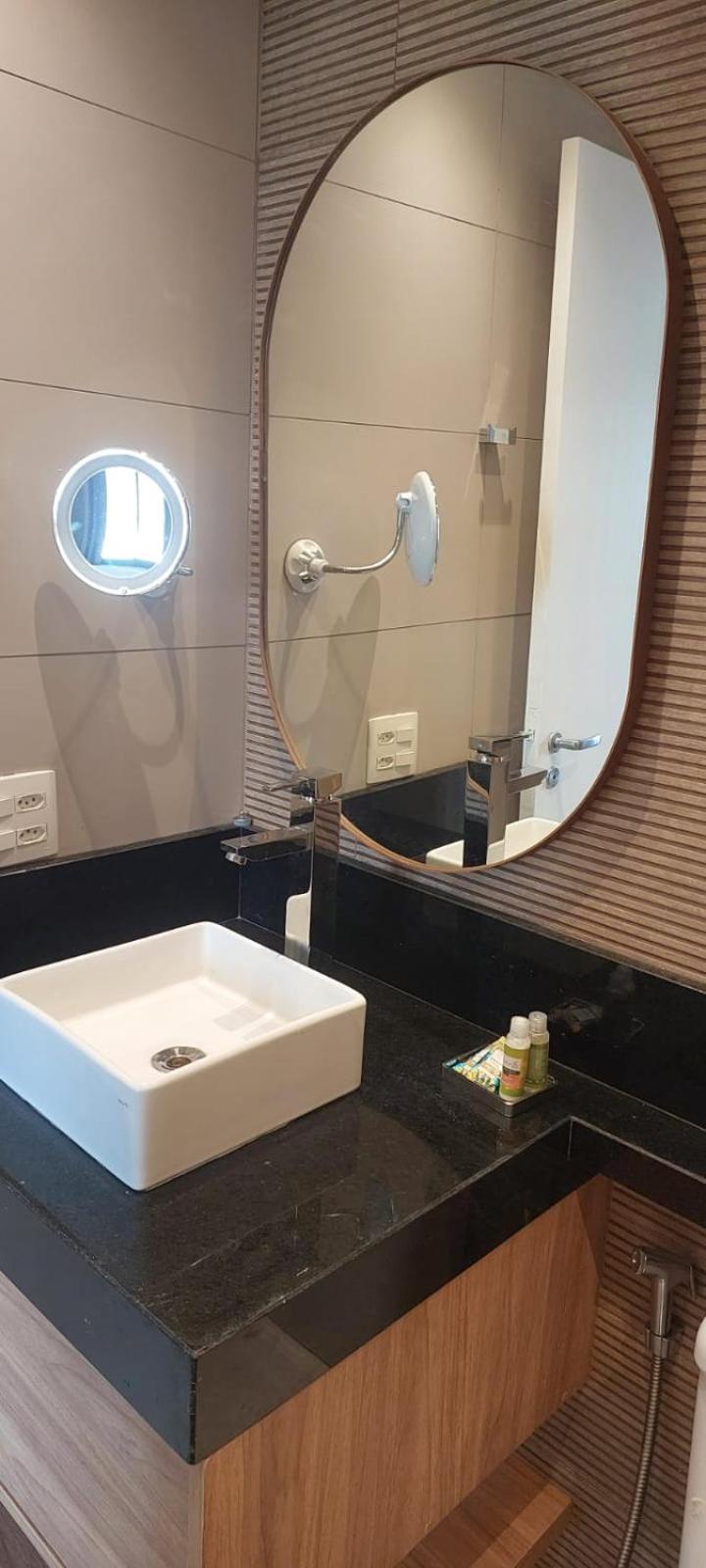 Otel The Tsue Palace Flat 3*