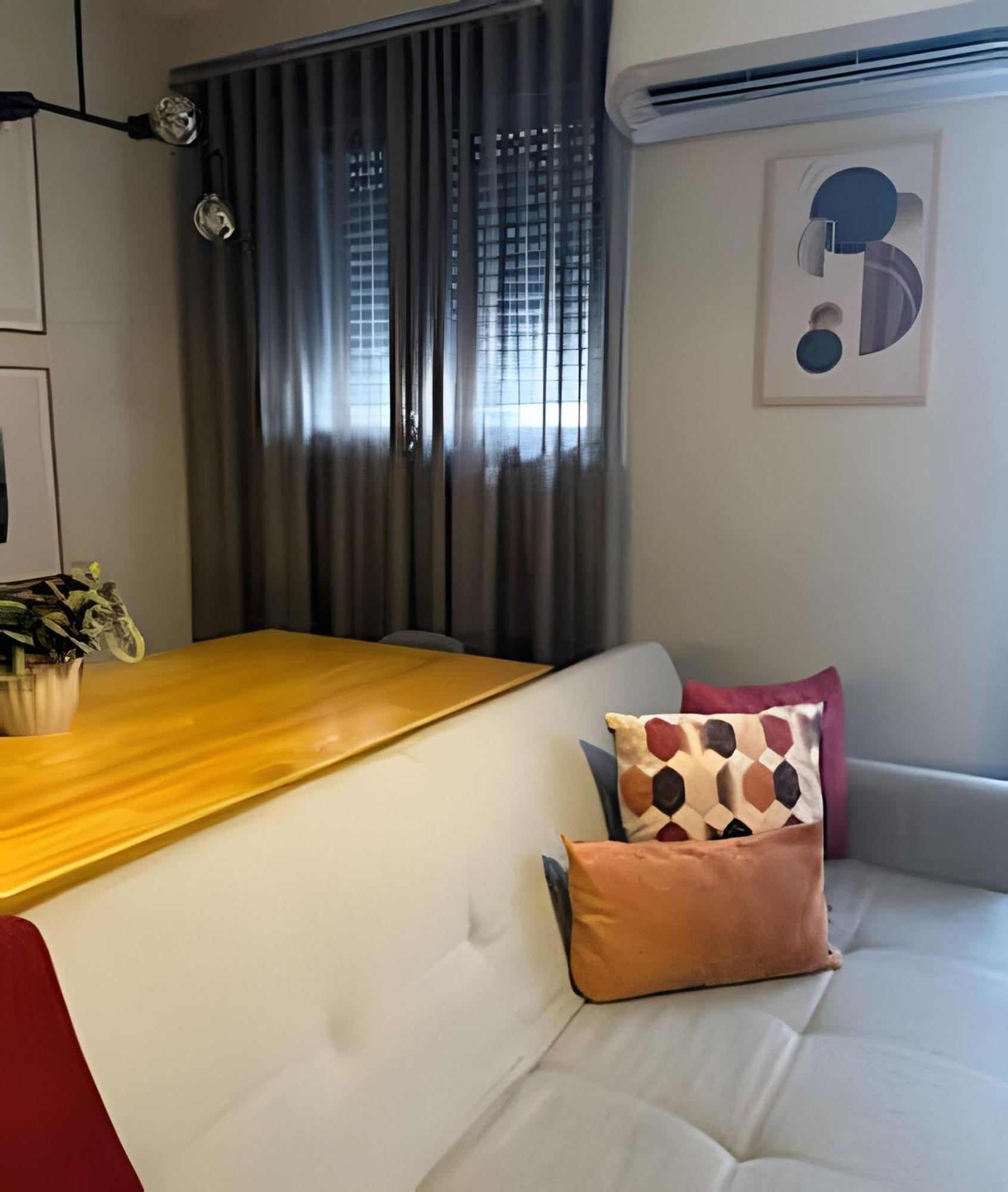 Apartemen Lindo Apto Com Garagem Na Lapa *