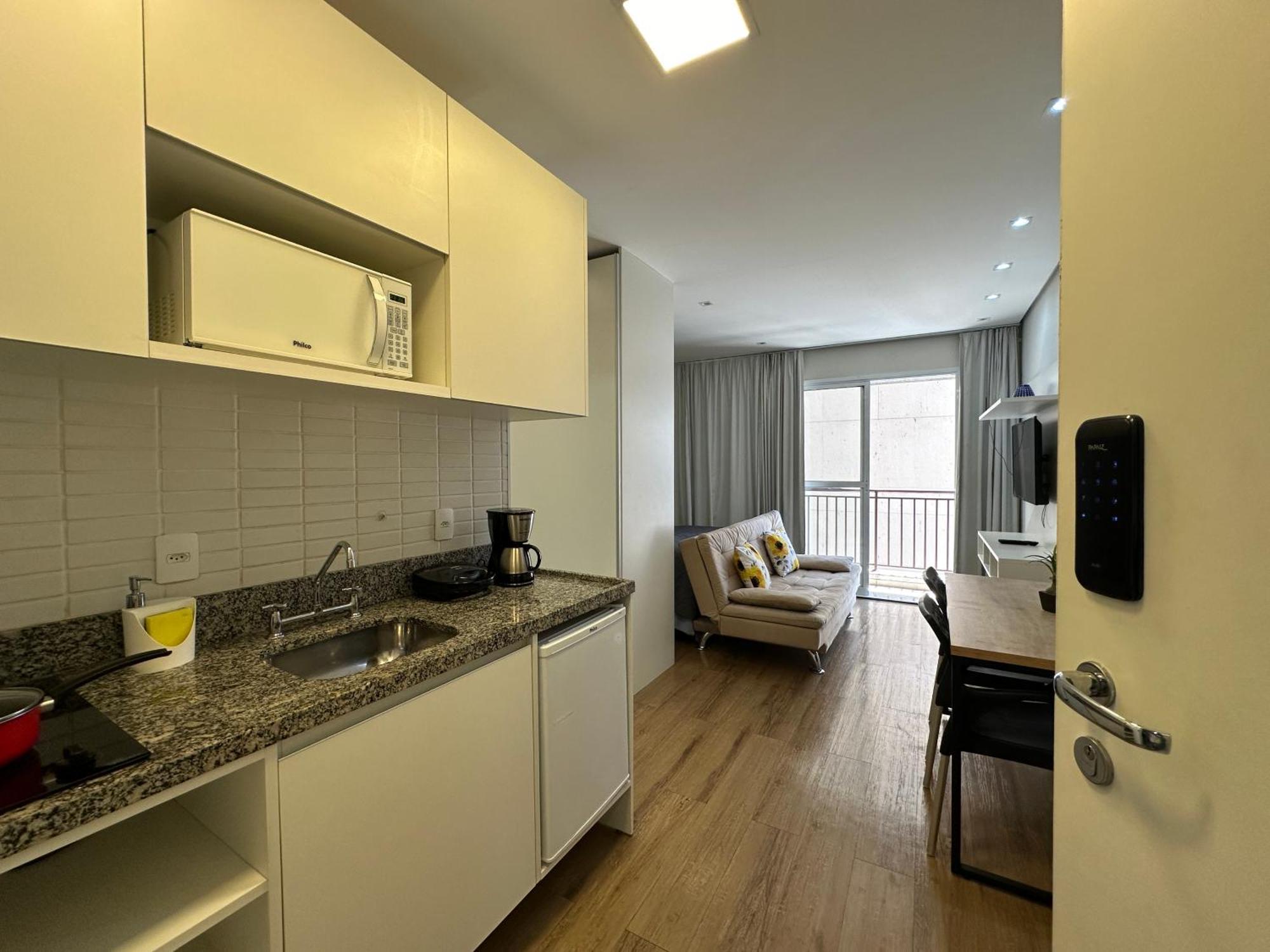 Rover Republica Apartemen