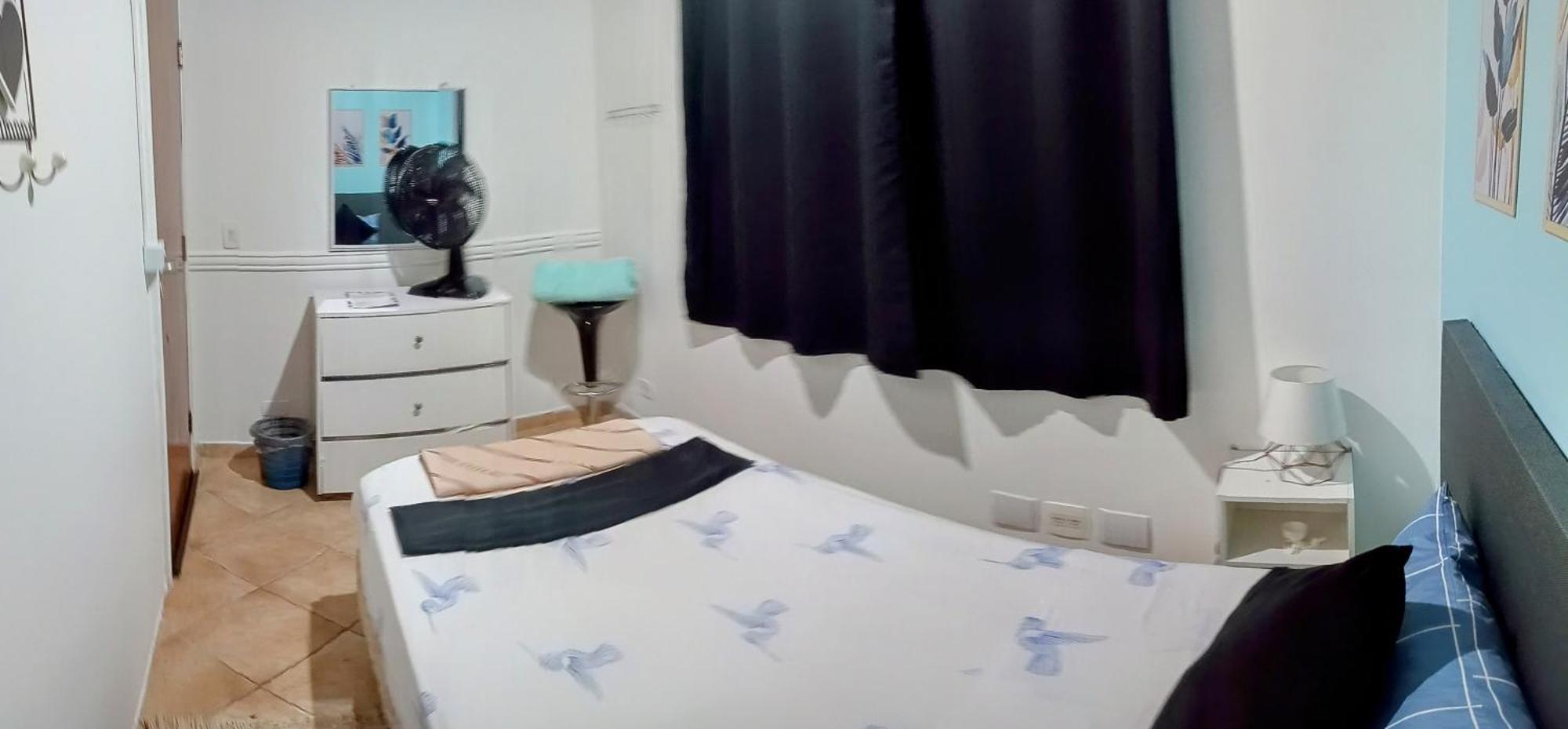 Uma Casinha Rosa No Pacaembu Hostel *