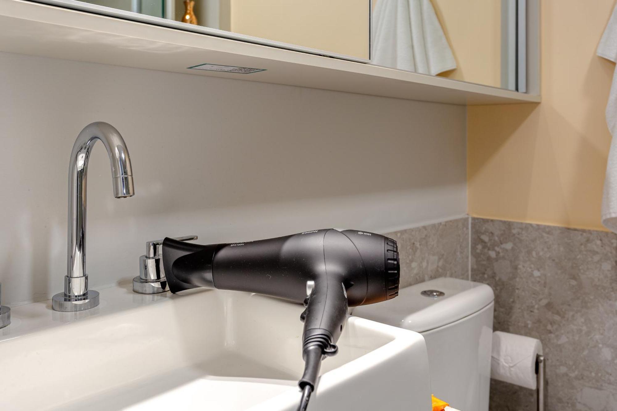 Daire Moderno Em Pinheiros Com Ac | Brazilian Corner Sao Paulo