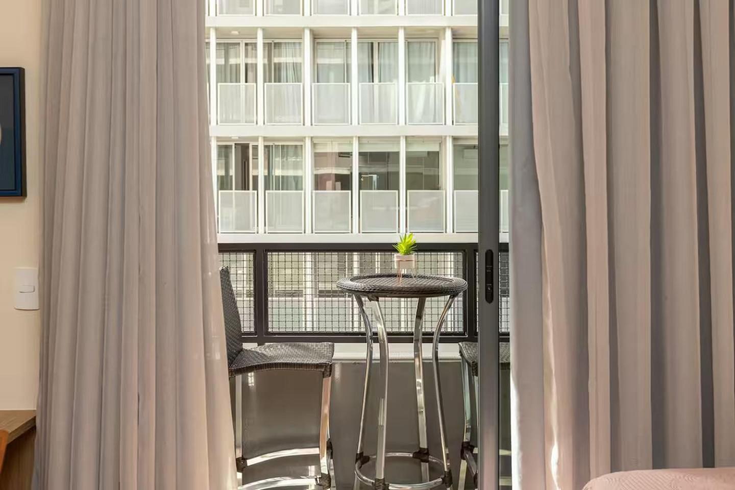Apartment Oy - Frei Caneca By Easyrent *