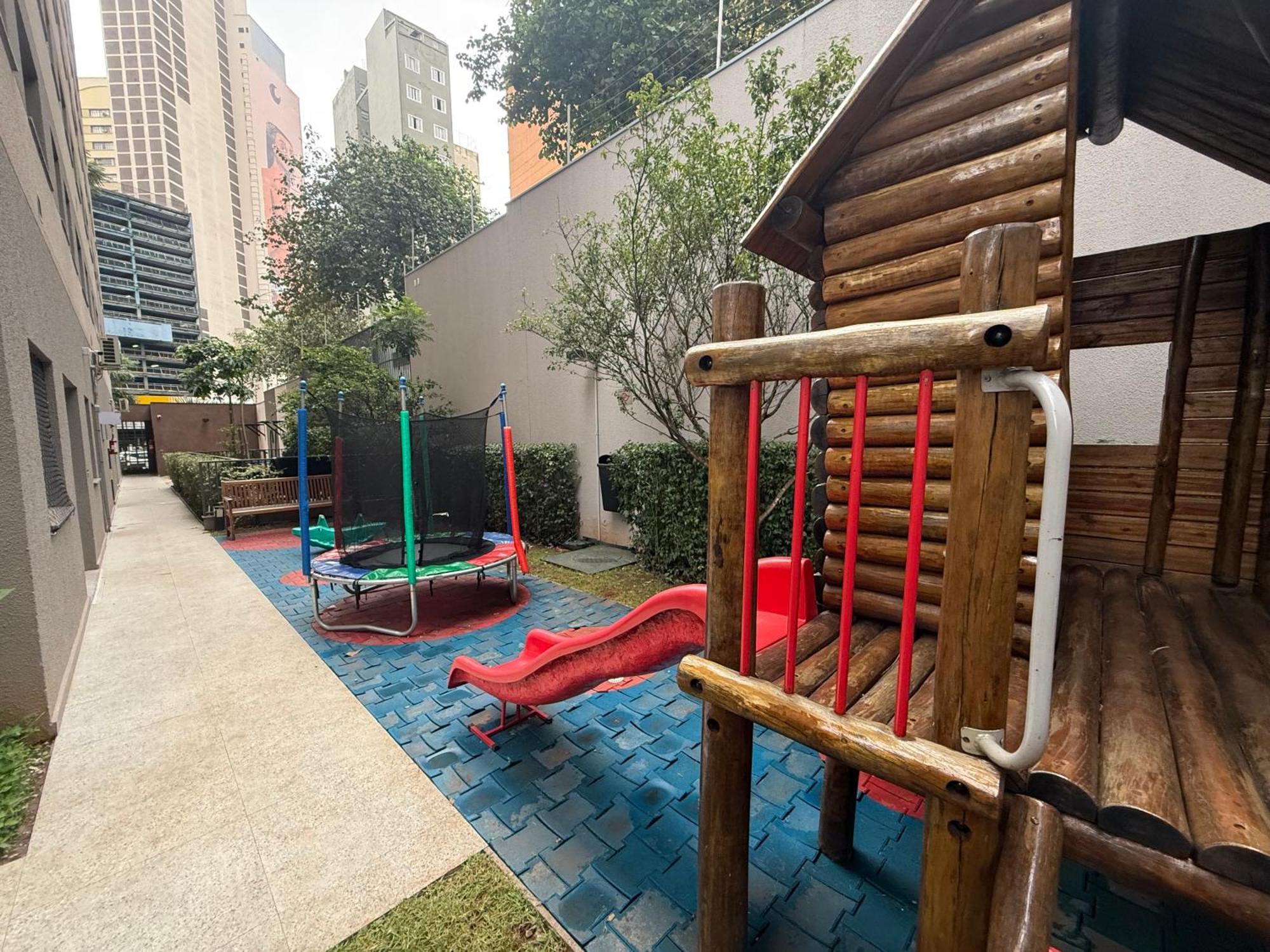Apto 1106 Da Asdrubal - Novo, Confortavel E Moderno, Muito Bem Localizado E Totalmente Equipado