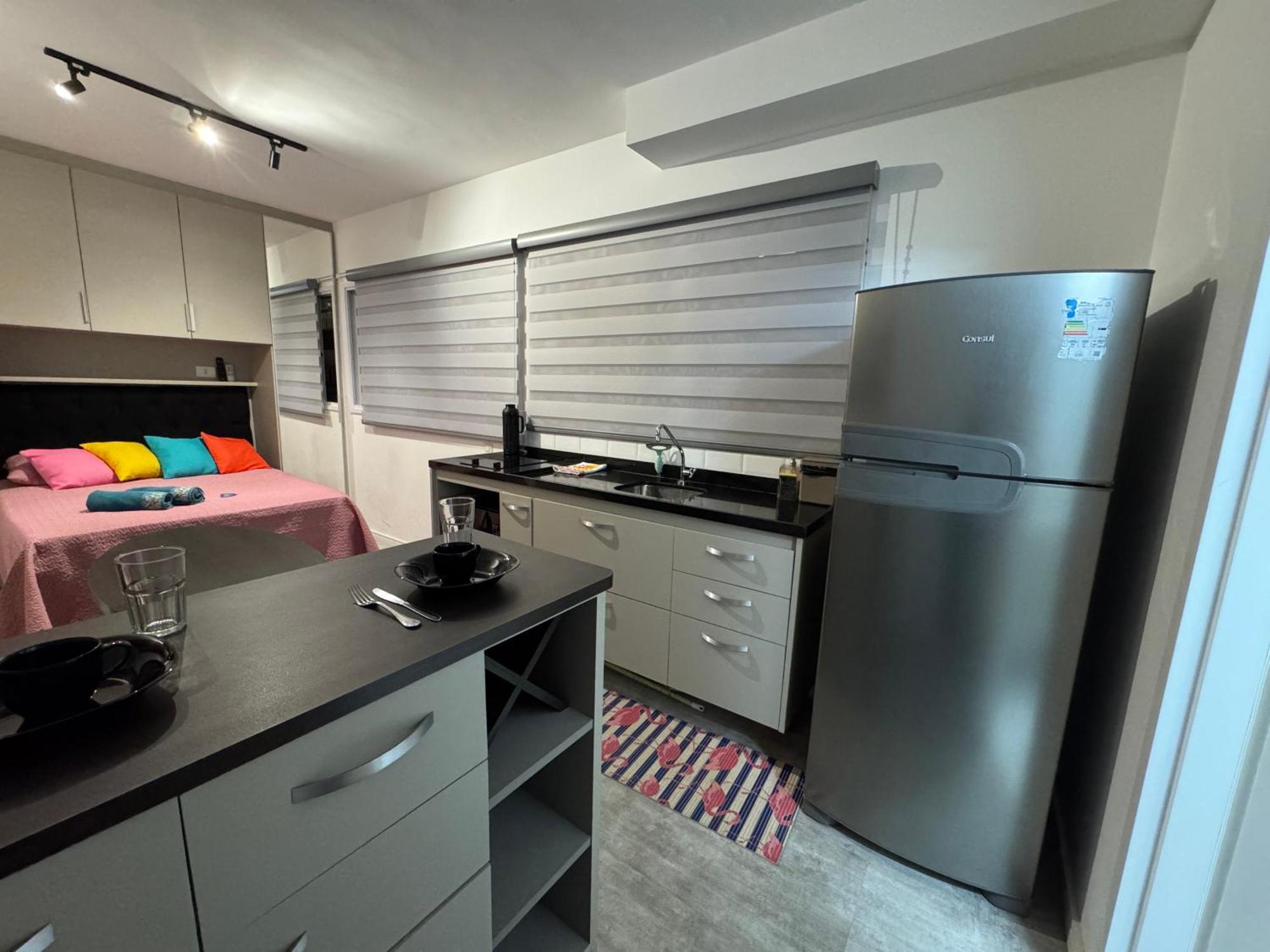 Studio404 - Cozy Loft In The Heart Of - Short & Long Apartment