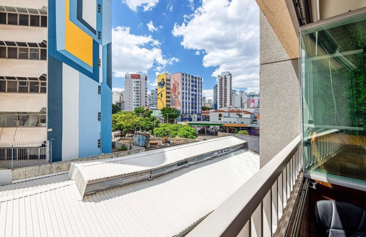 Pinheiros I Faria Lima, Apto Studio, 50m Metro, Piscina, Wi-fi Apartment
