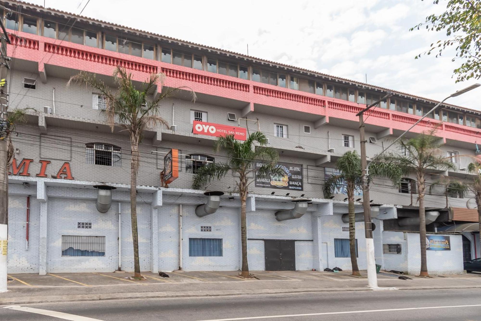 Oyo San Remo, (adults Only)