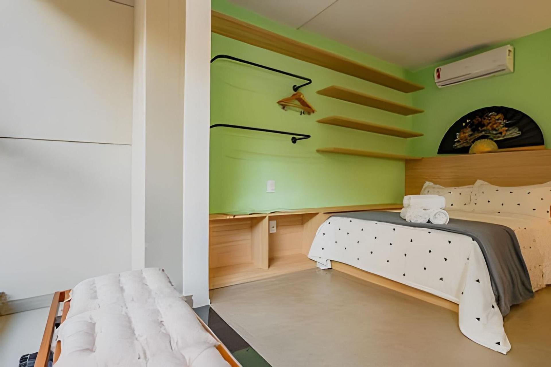 Charmoso 212 Belint Daire *