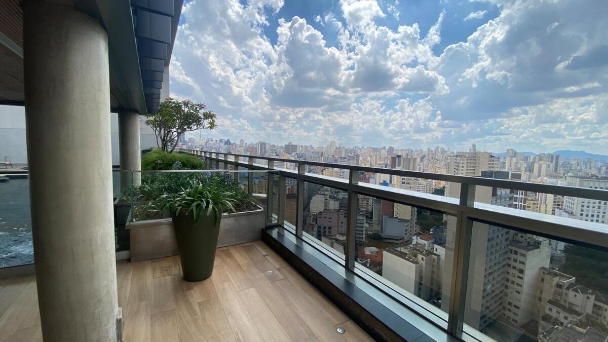 Loft Silver - Na Santa Ifigenia