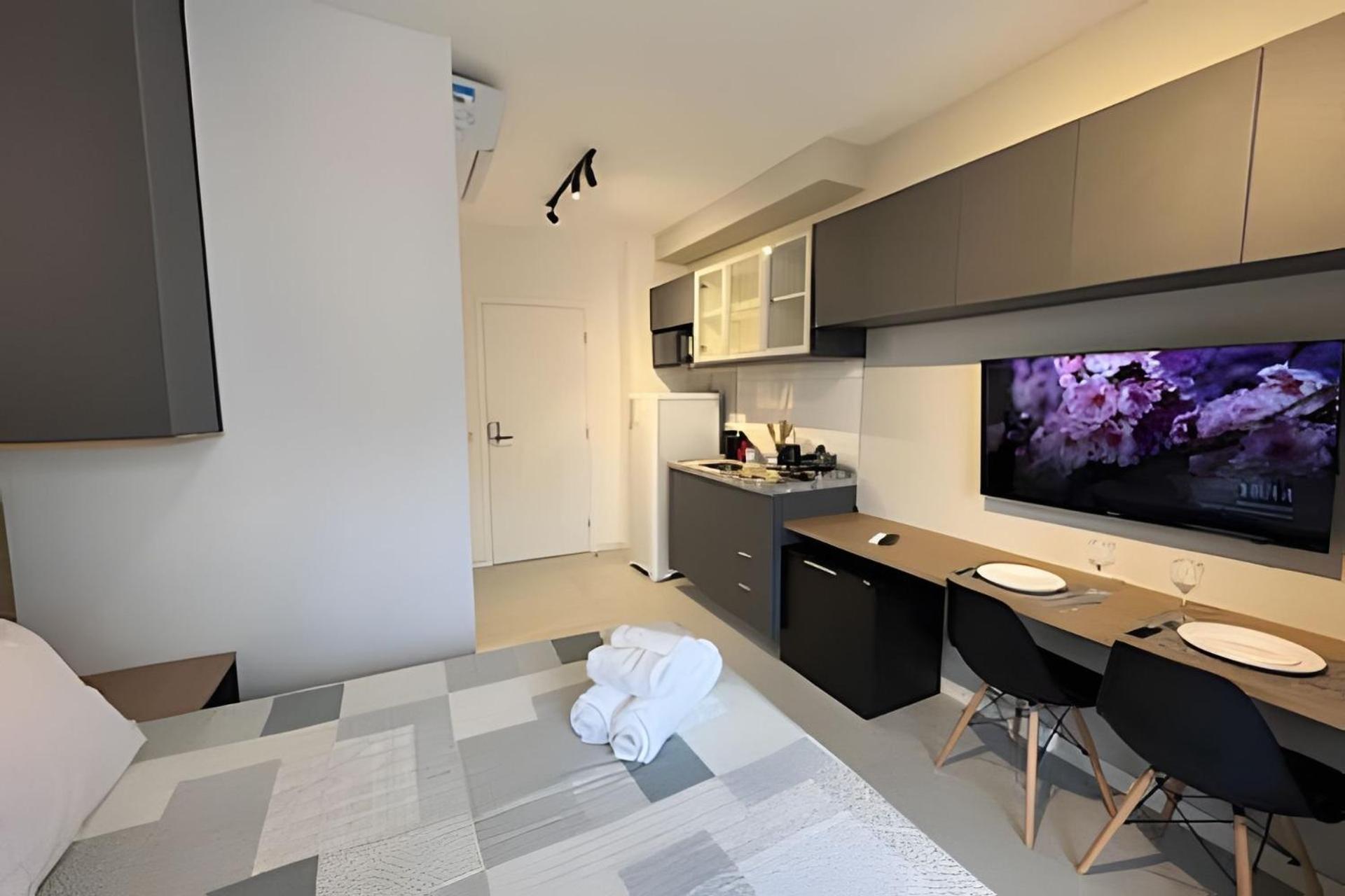 Think / 15 Andar 1509 Apartment *