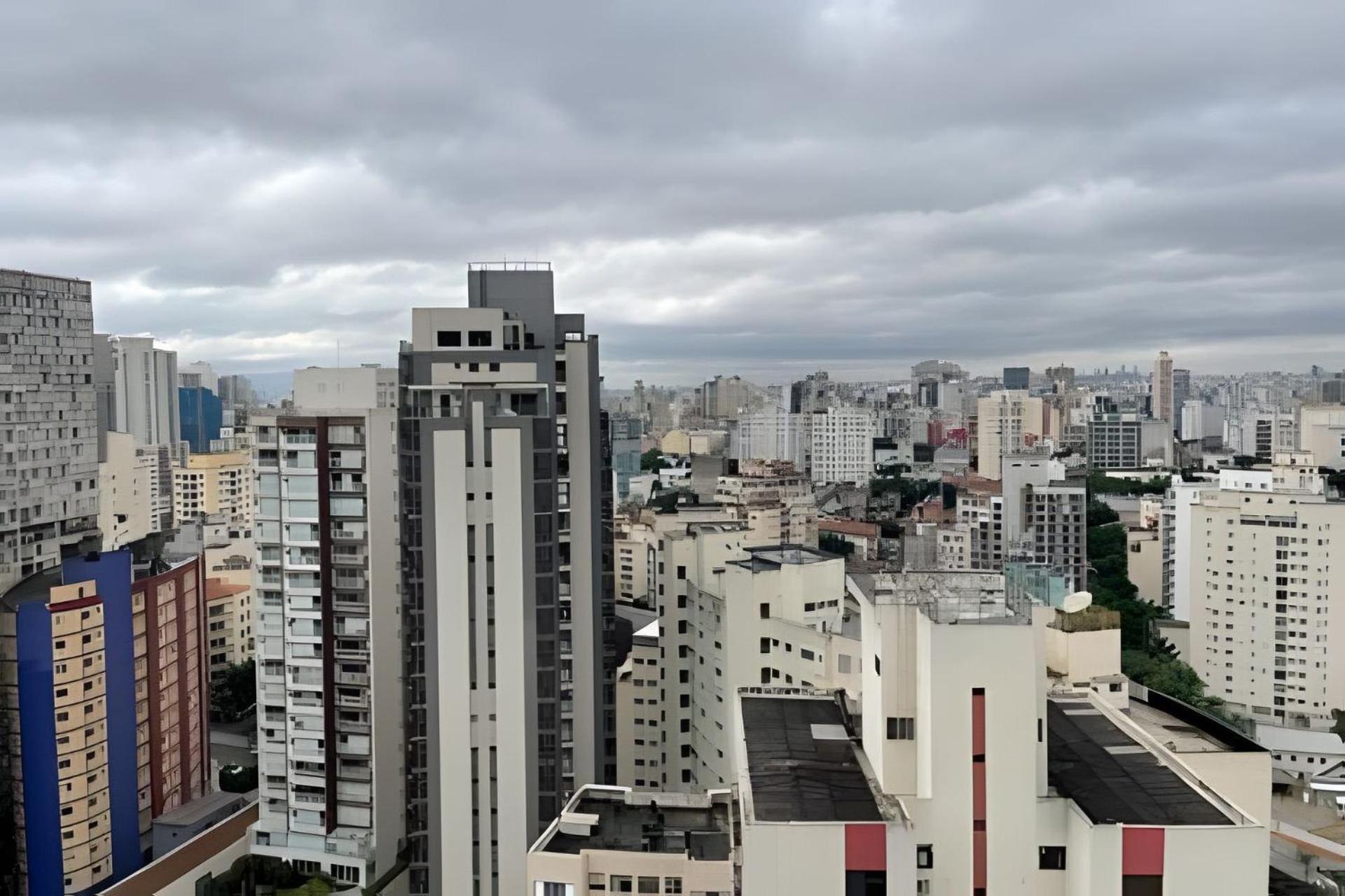 Compacto Prox Hosp Sirio 2104 *
