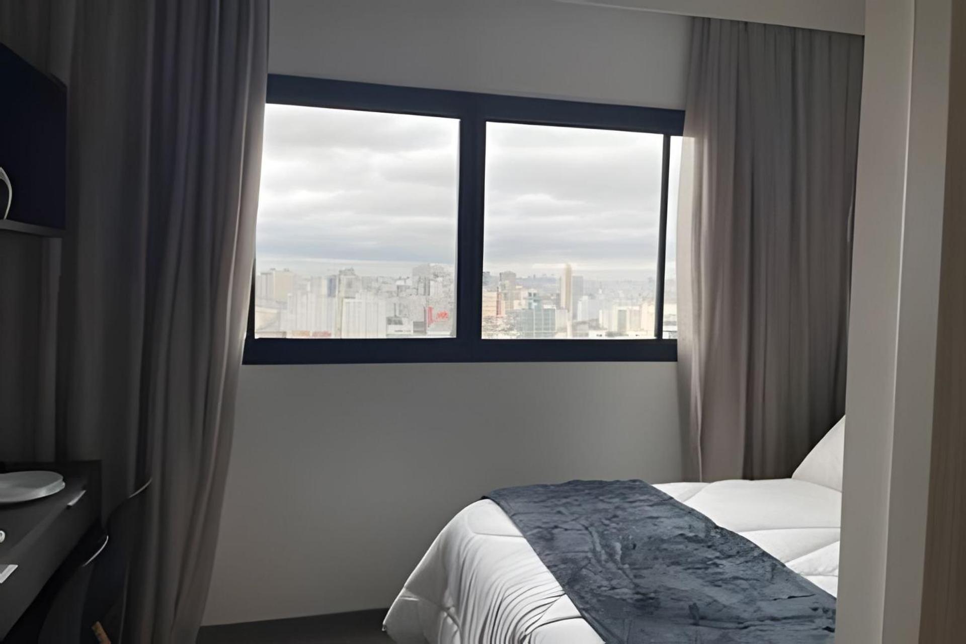 Compacto Prox Hosp Sirio 2104 Apartment