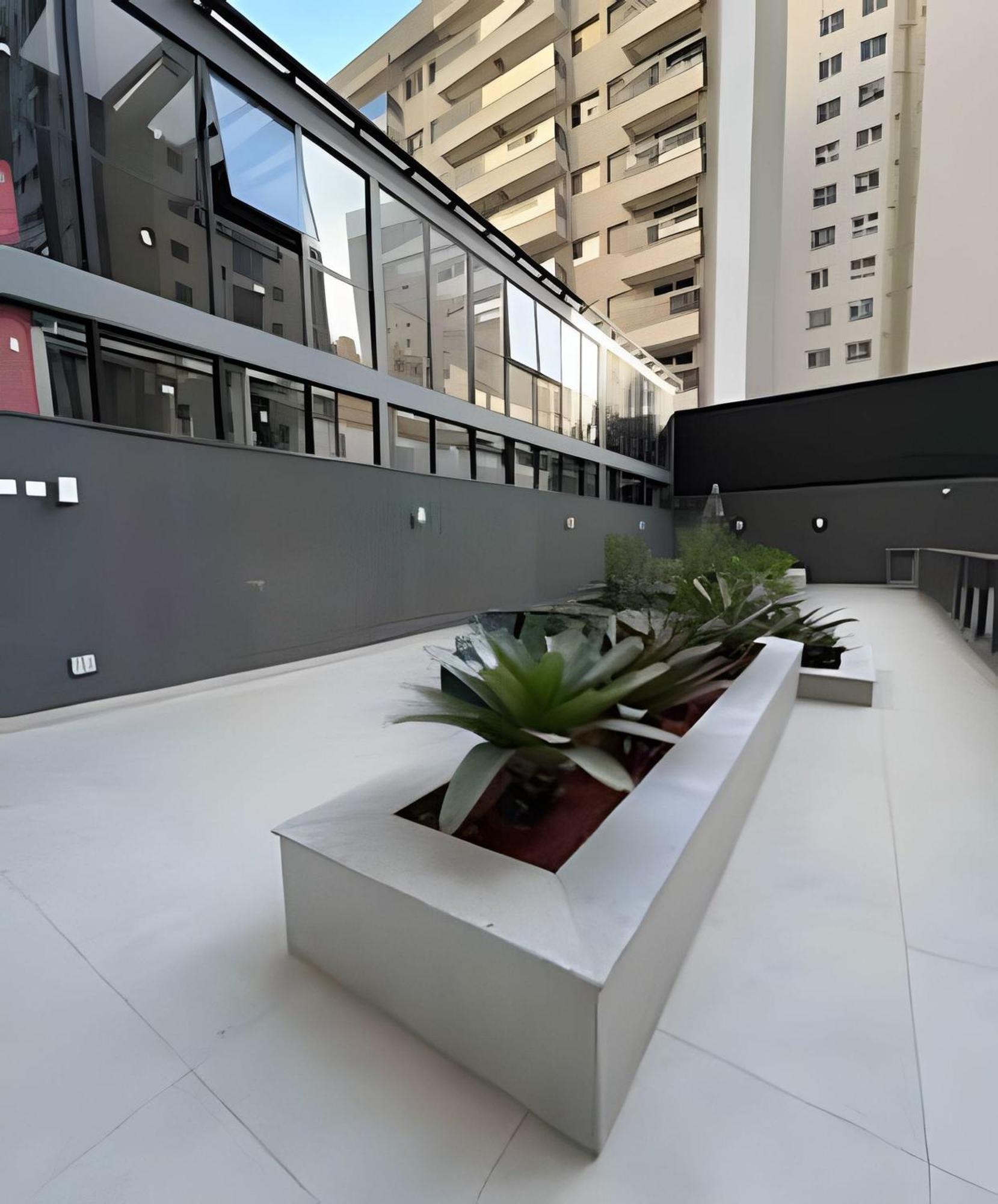 Compacto Prox Hosp Sirio 2104 *