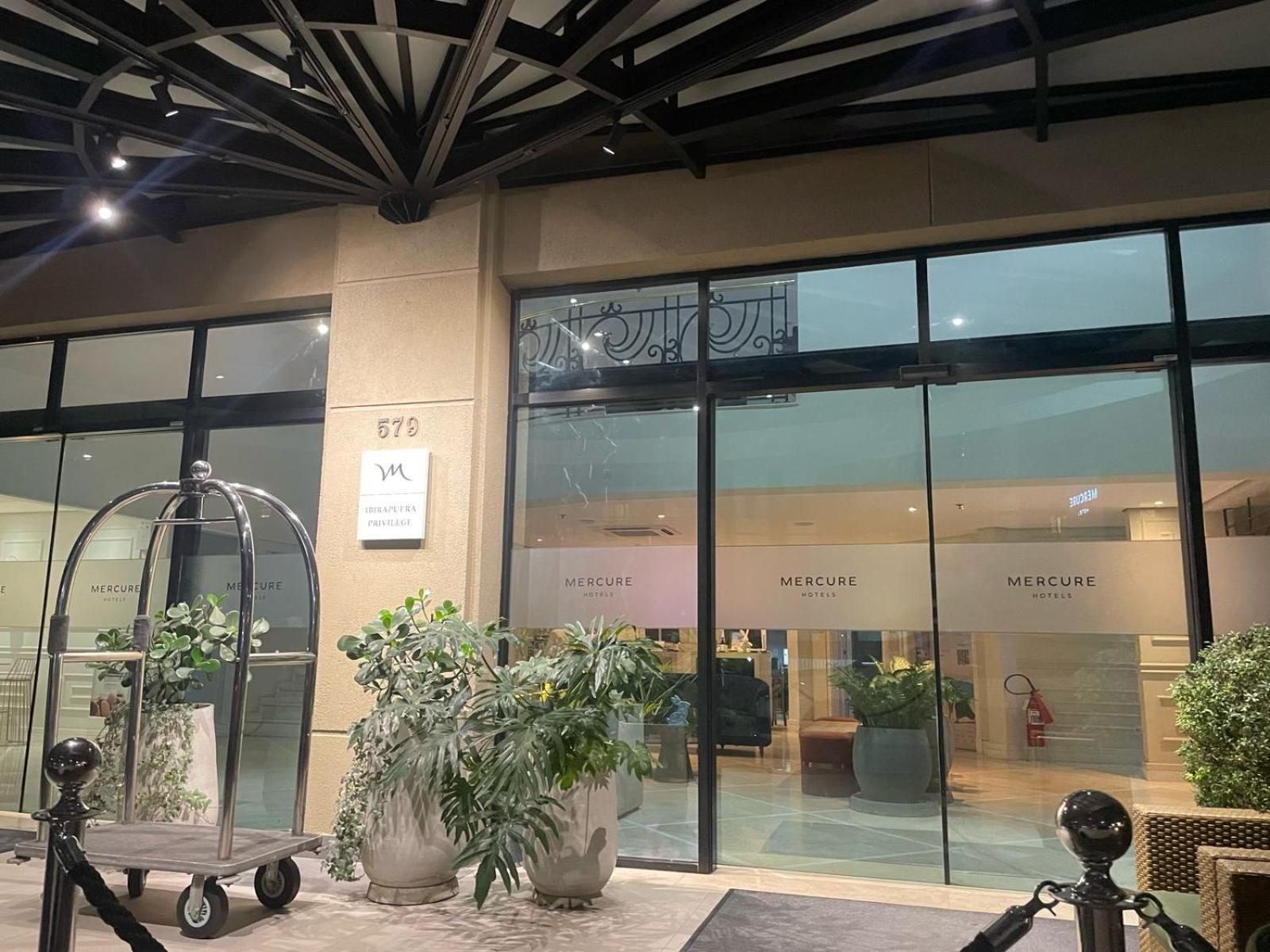 Flat No Mercure Privilege Ibirapuera Moema - 5 Min Do Aeroporto De Congonhas *