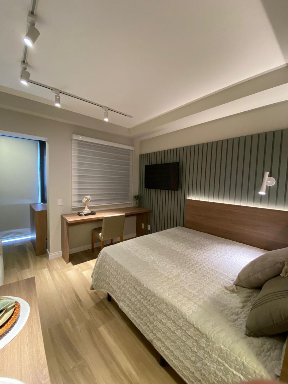 Staycy Pinheiros