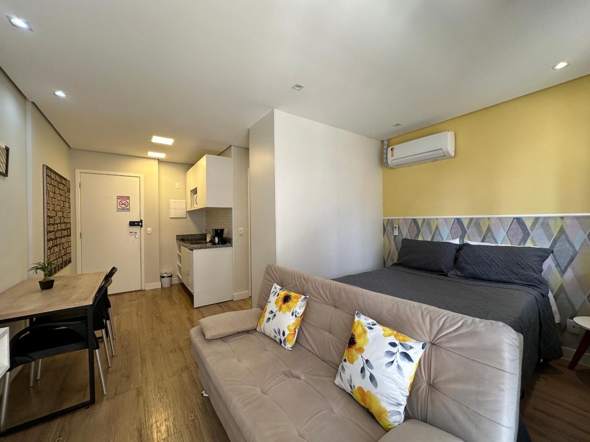 Rover 414 Centro Apartment São Paulo