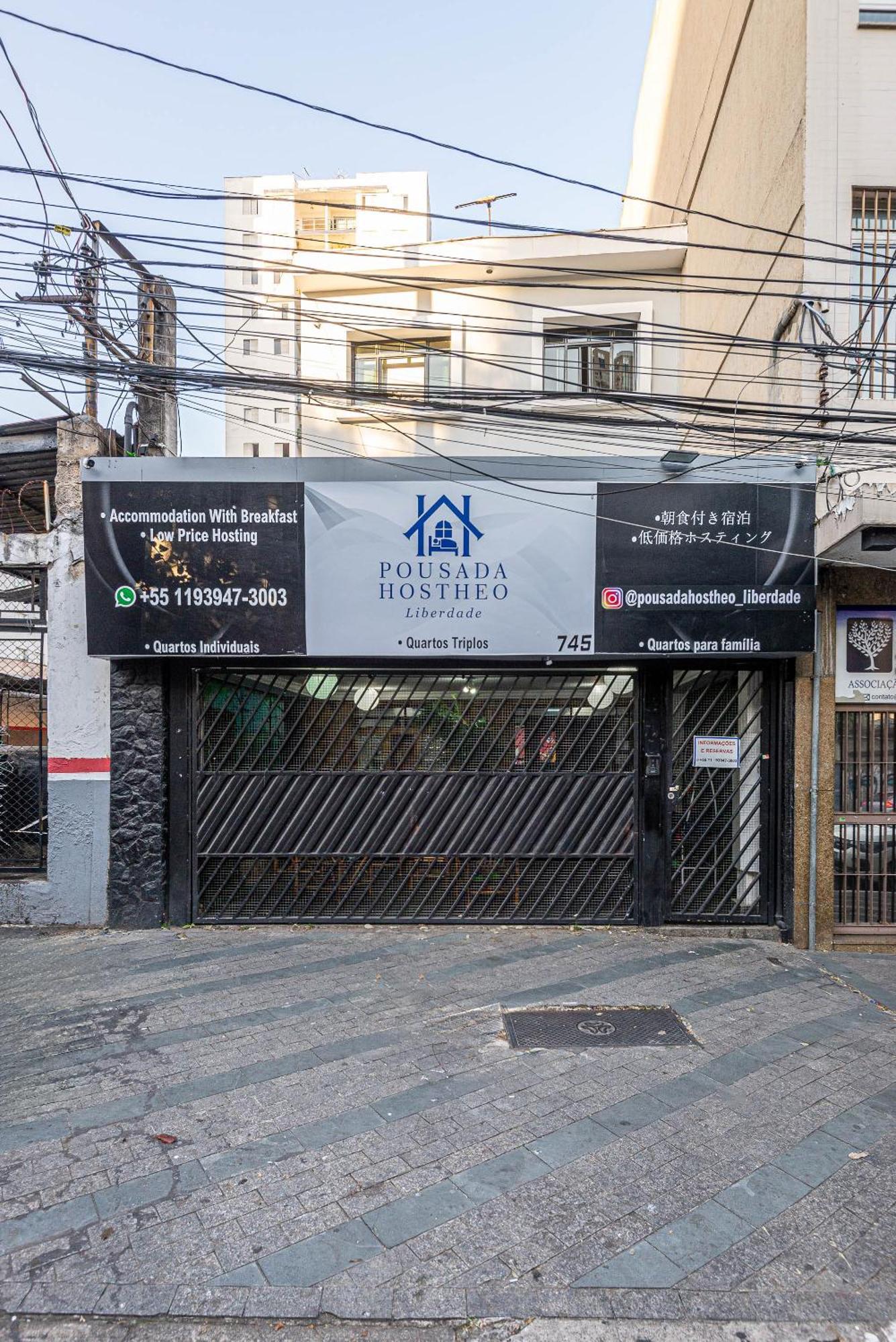 Hostheo Liberdade Oda ve Kahvaltı Sao Paulo