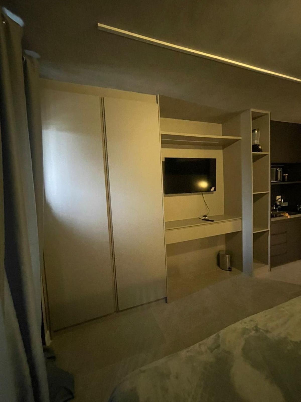 Apartment Amsterdam *