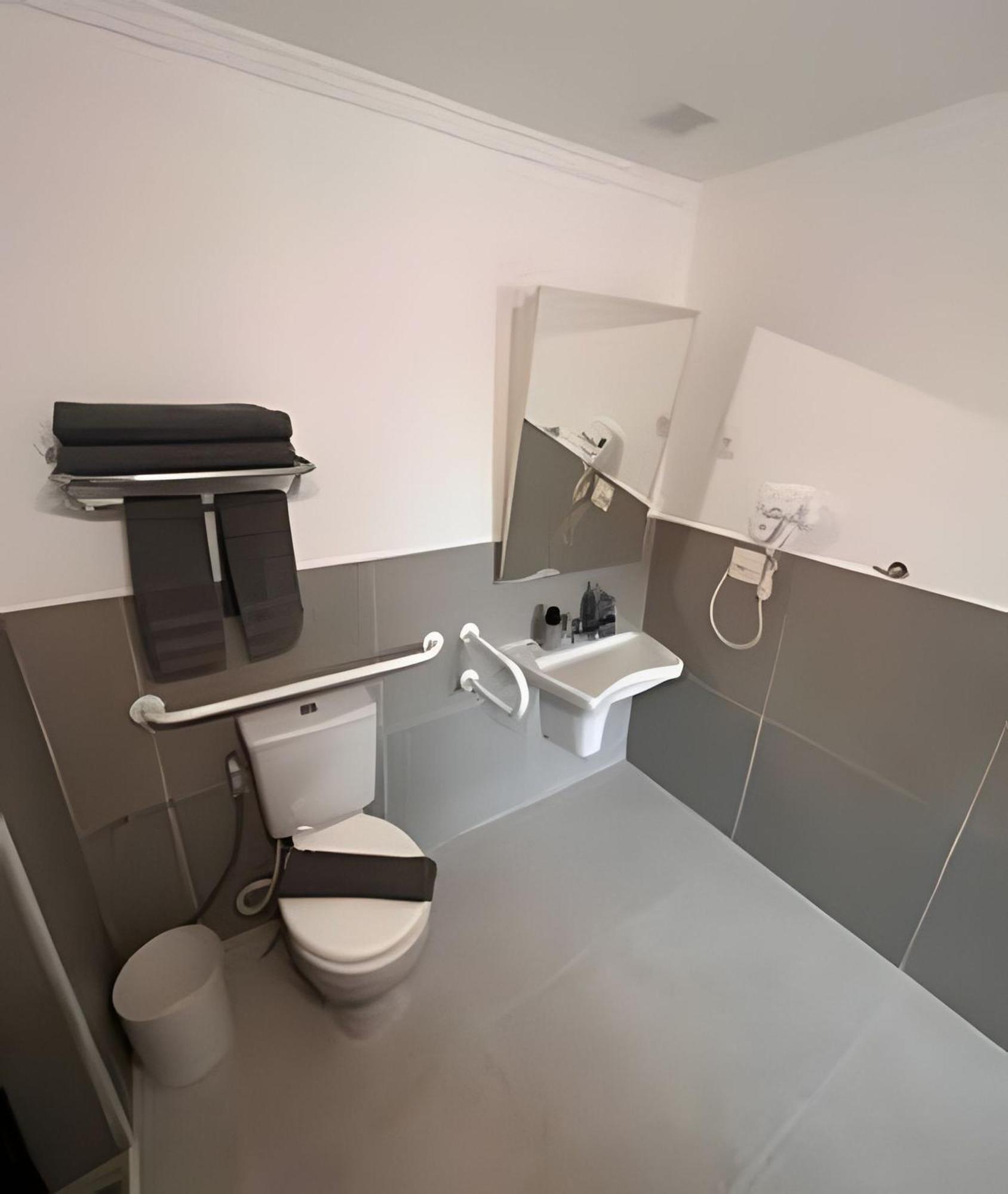 Apartamento Unu 910 Moema: Wifi, Academia, Acessibilidade + São Paulo