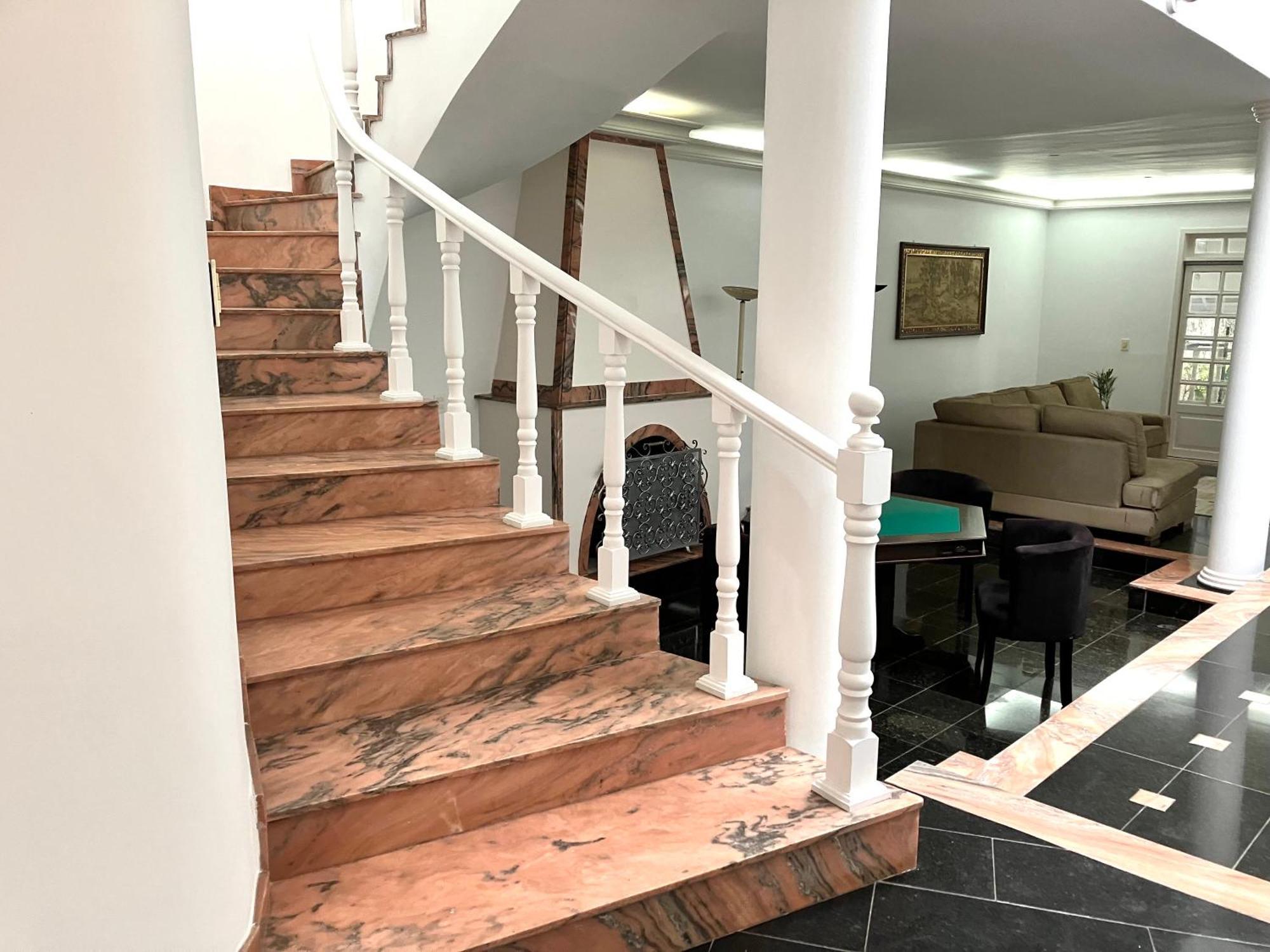 Nhà nghỉ La Maison Brooklin Luxo Triplex 5 Quartos 4 Ar Churrasqueira Hidro 10 Min Congonhas! São Paulo