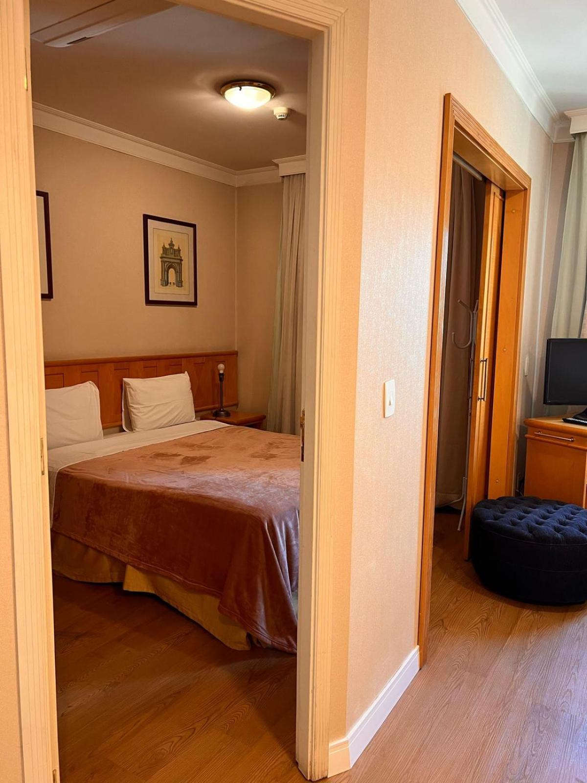 Otel Pinheiros Luxuoso Flat Em 4 Star 4*